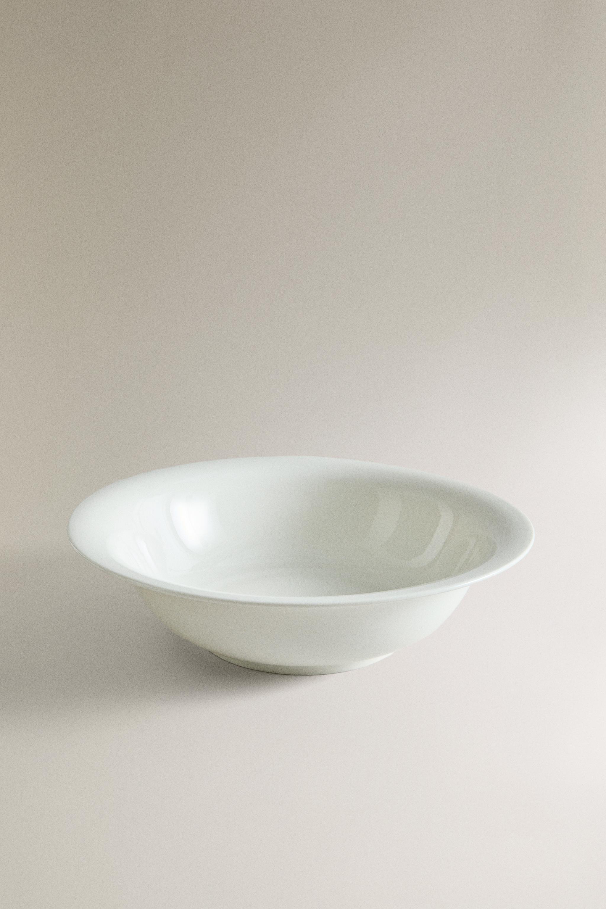CERAMIC BATHROOM BOWL