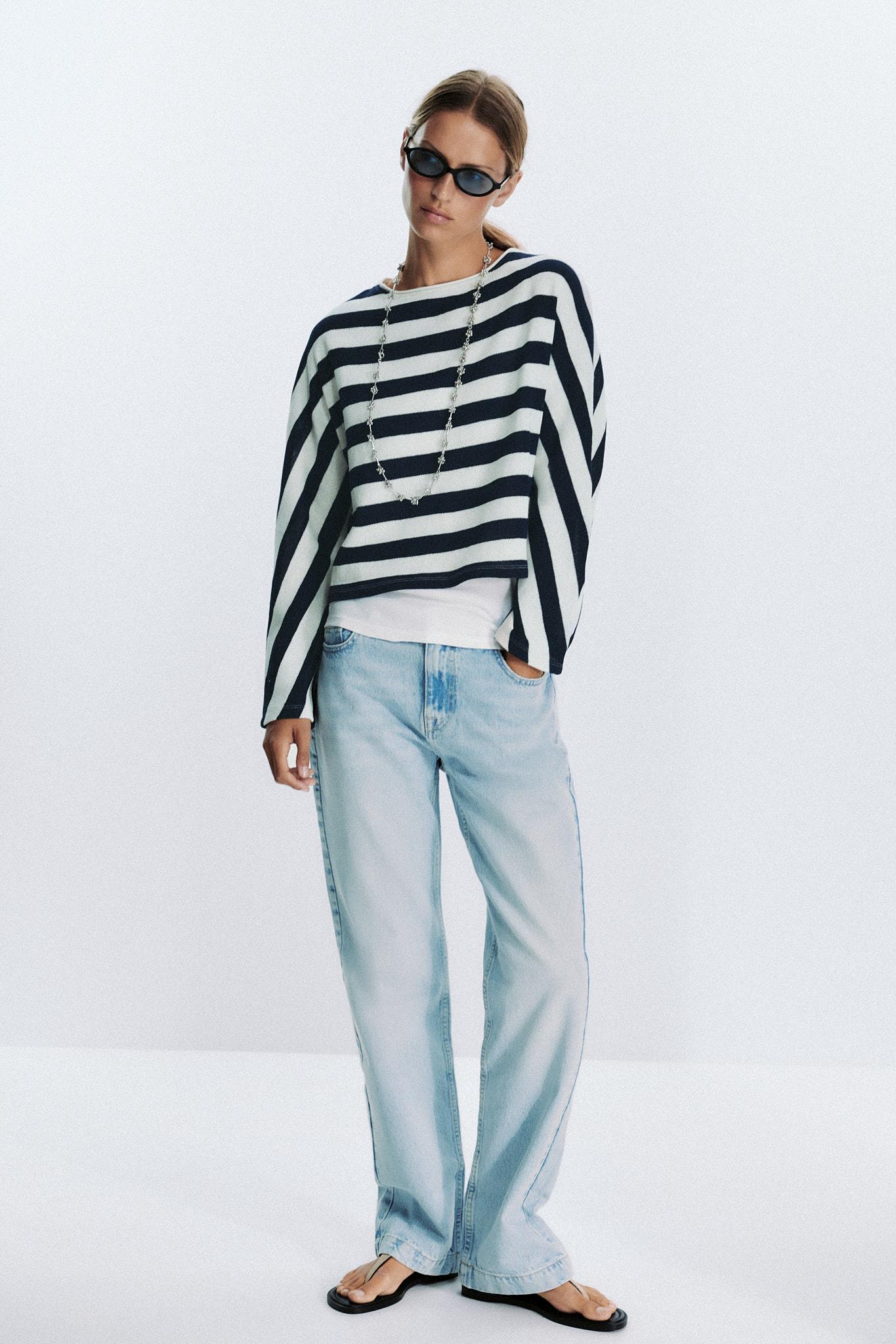 BATWING SLEEVE STRIPED TOP