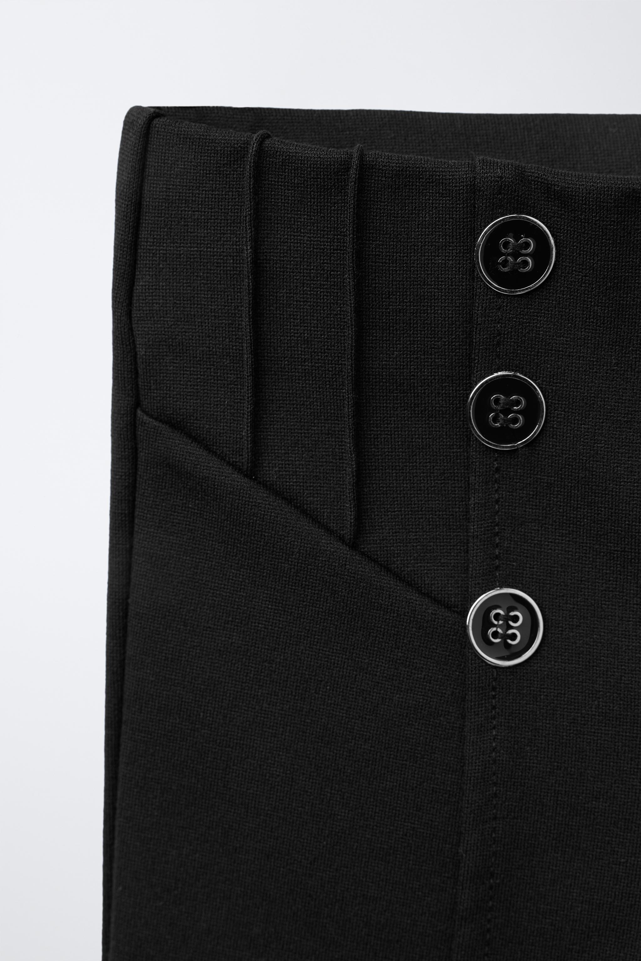 PONTE KNIT BUTTON LEGGINGS