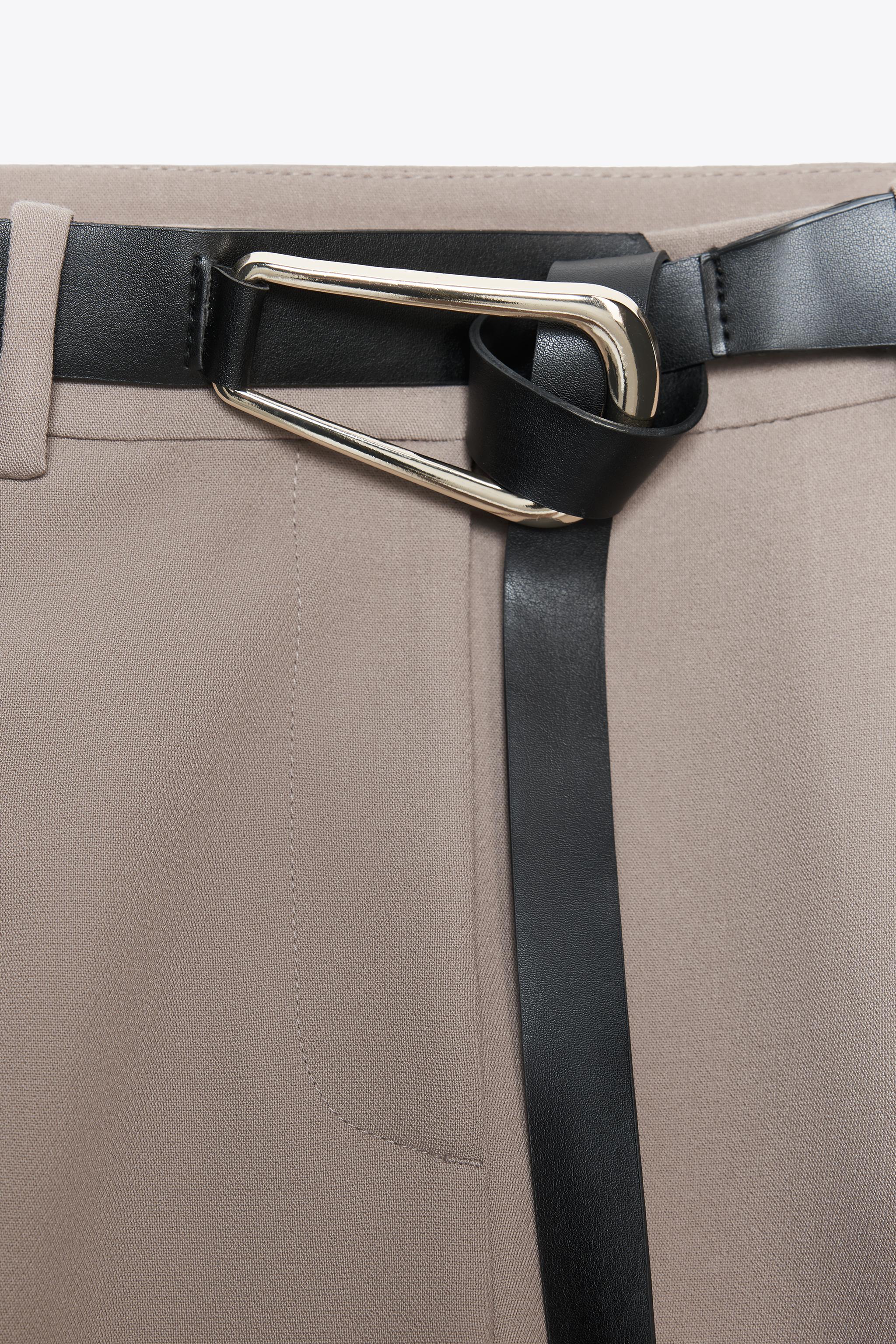 STRAIGHT LEG PLEATED BELTED PANTS