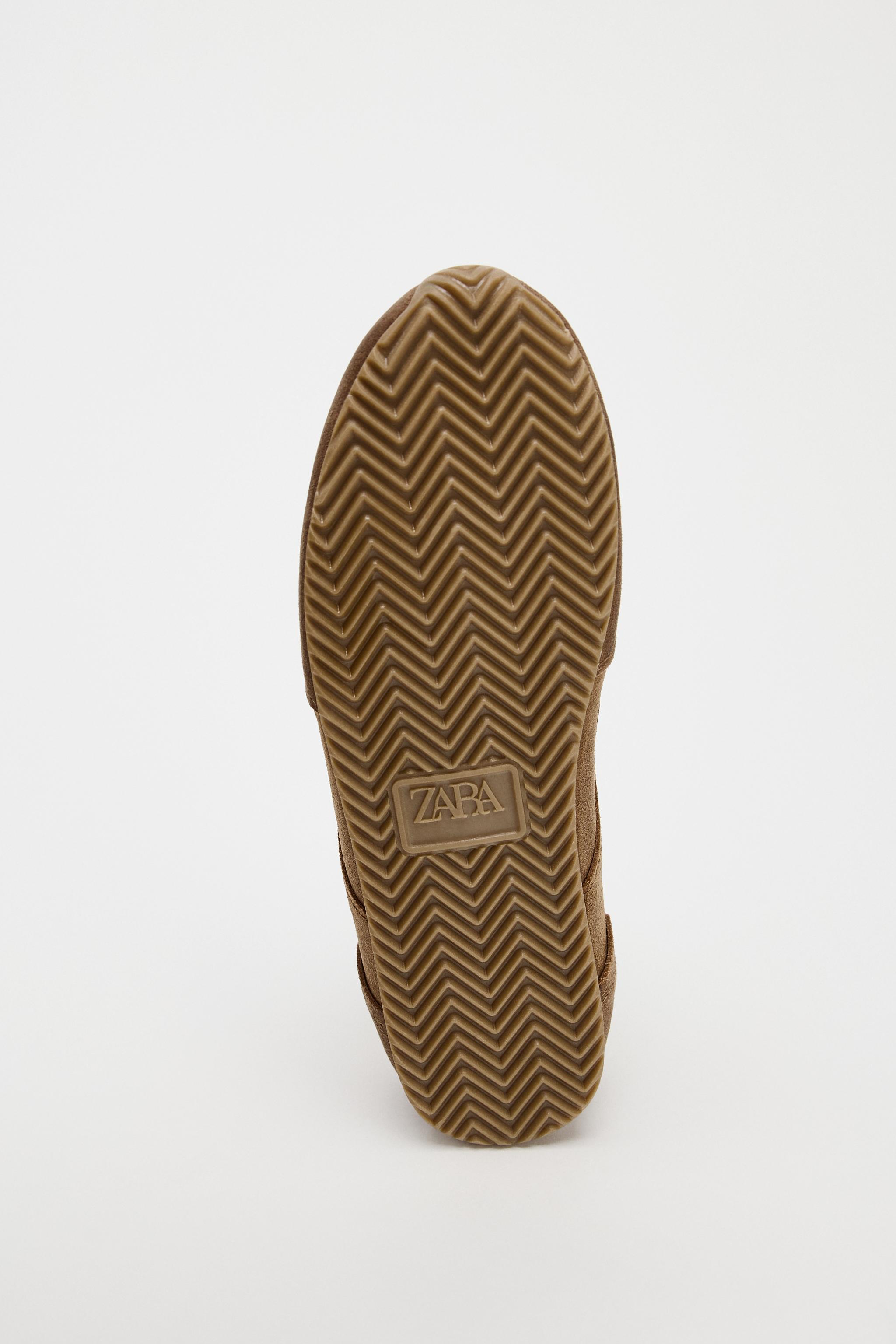 CONTRAST LEATHER SNEAKERS