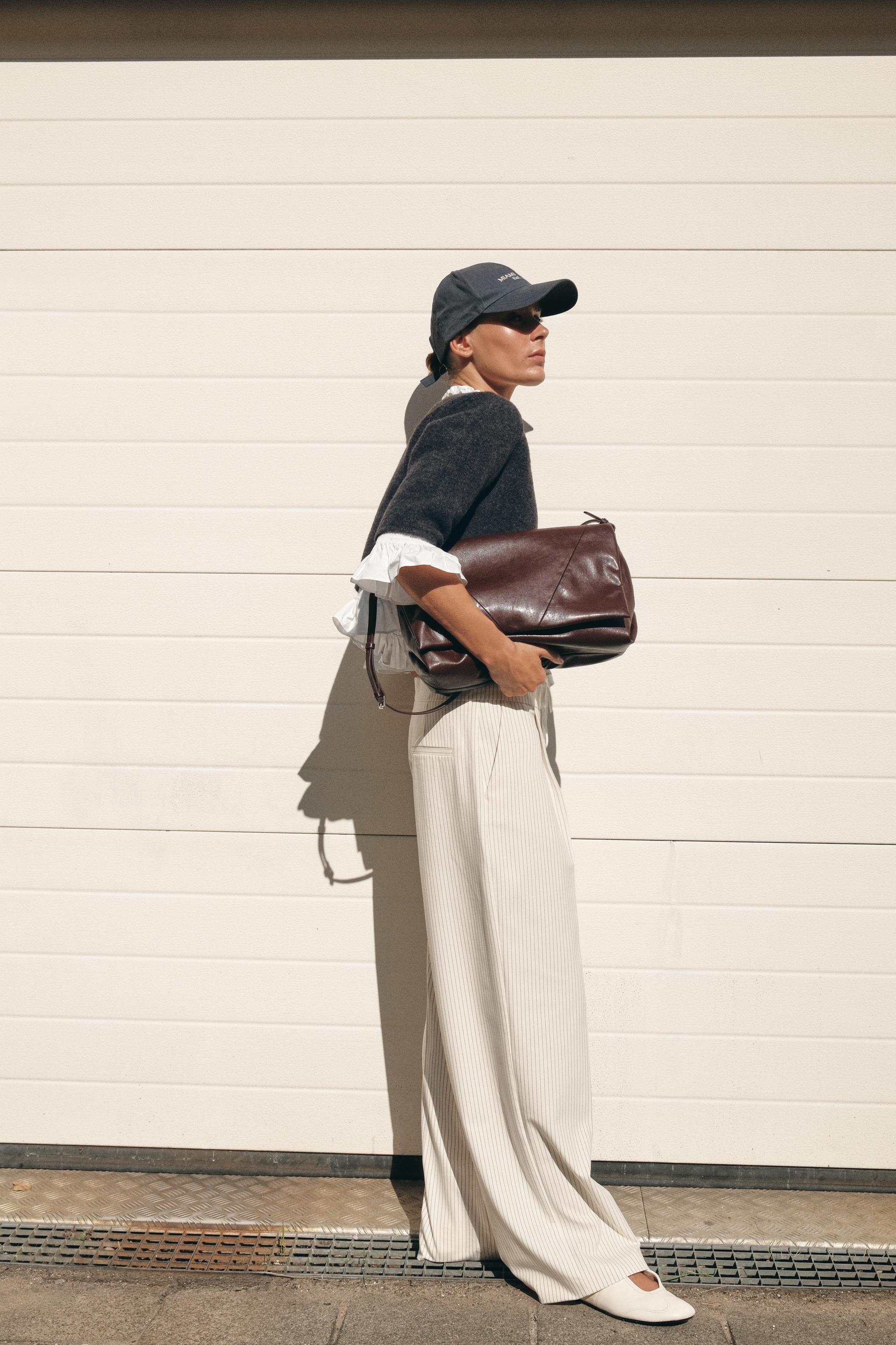 ENVELOPE BAG WITH HANDLE