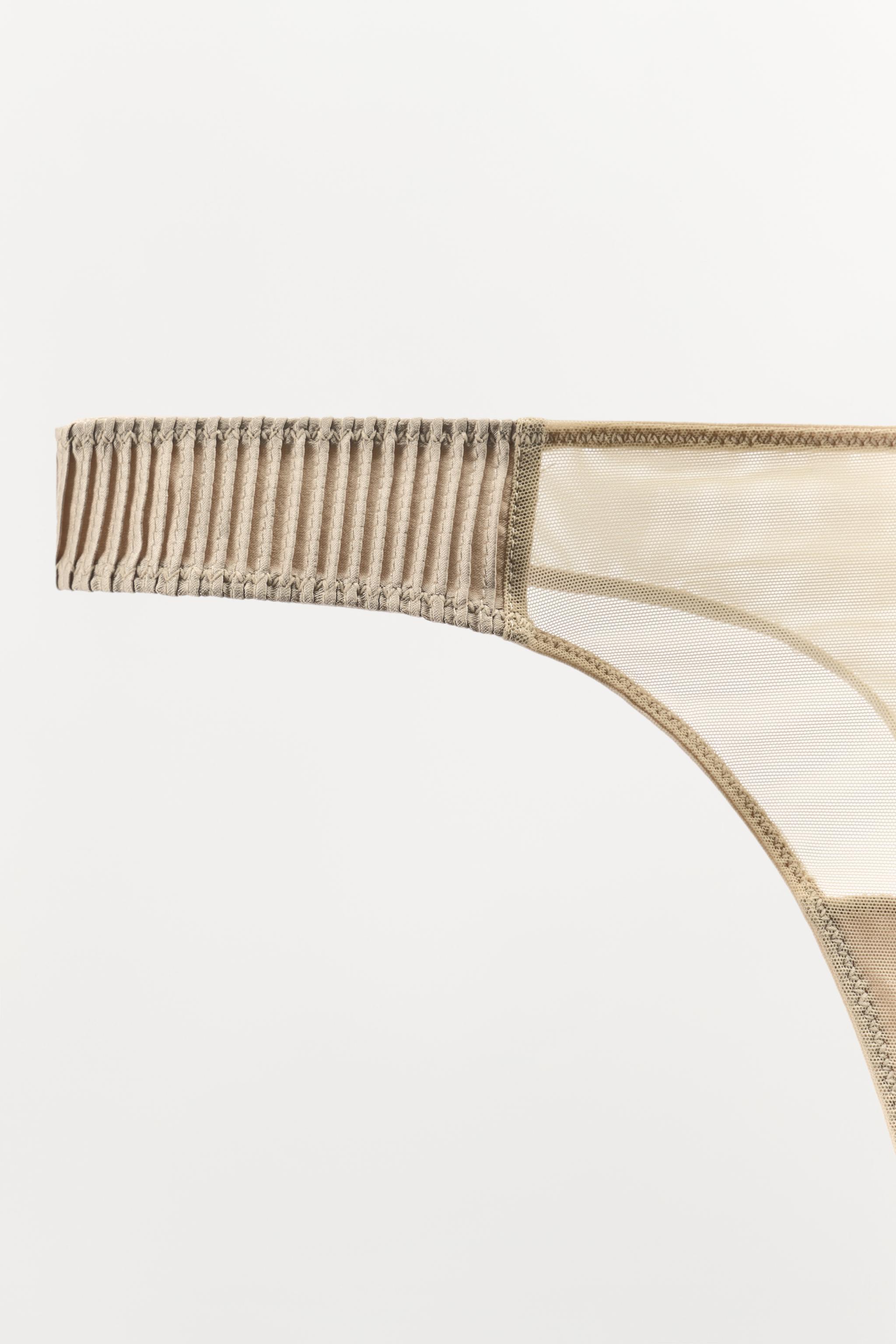 COMBINED PLEATED THONG