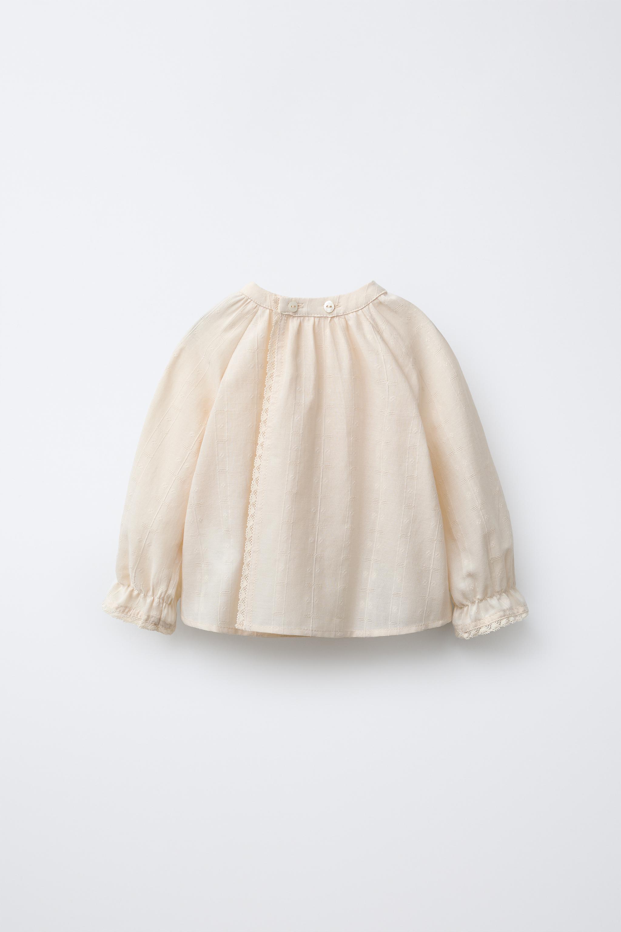 EMBROIDERED AND LACE BLOUSE