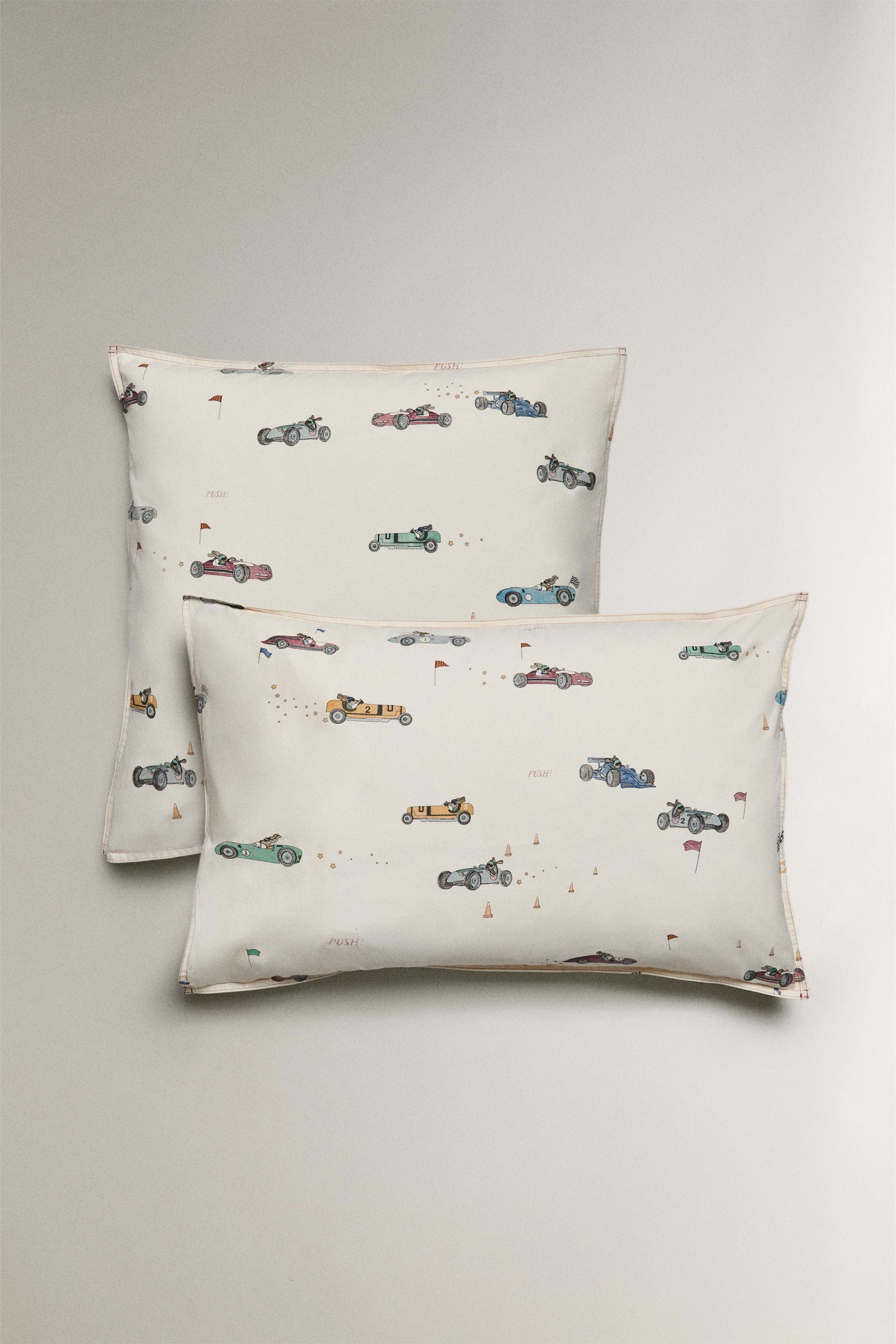 CHILDREN'S RACING DOG PILLOWCASE