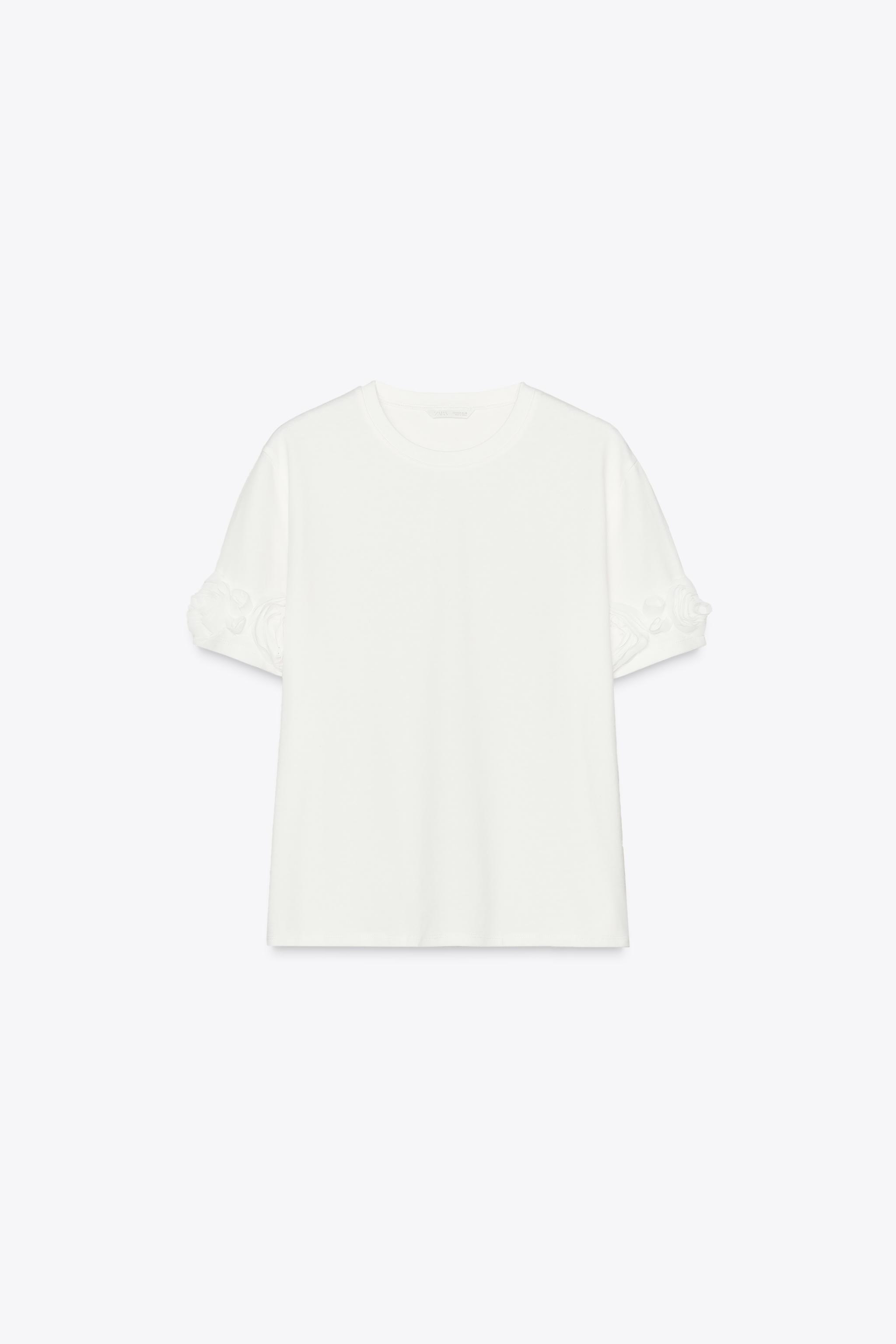 VOLUMINOUS FLORAL T-SHIRT