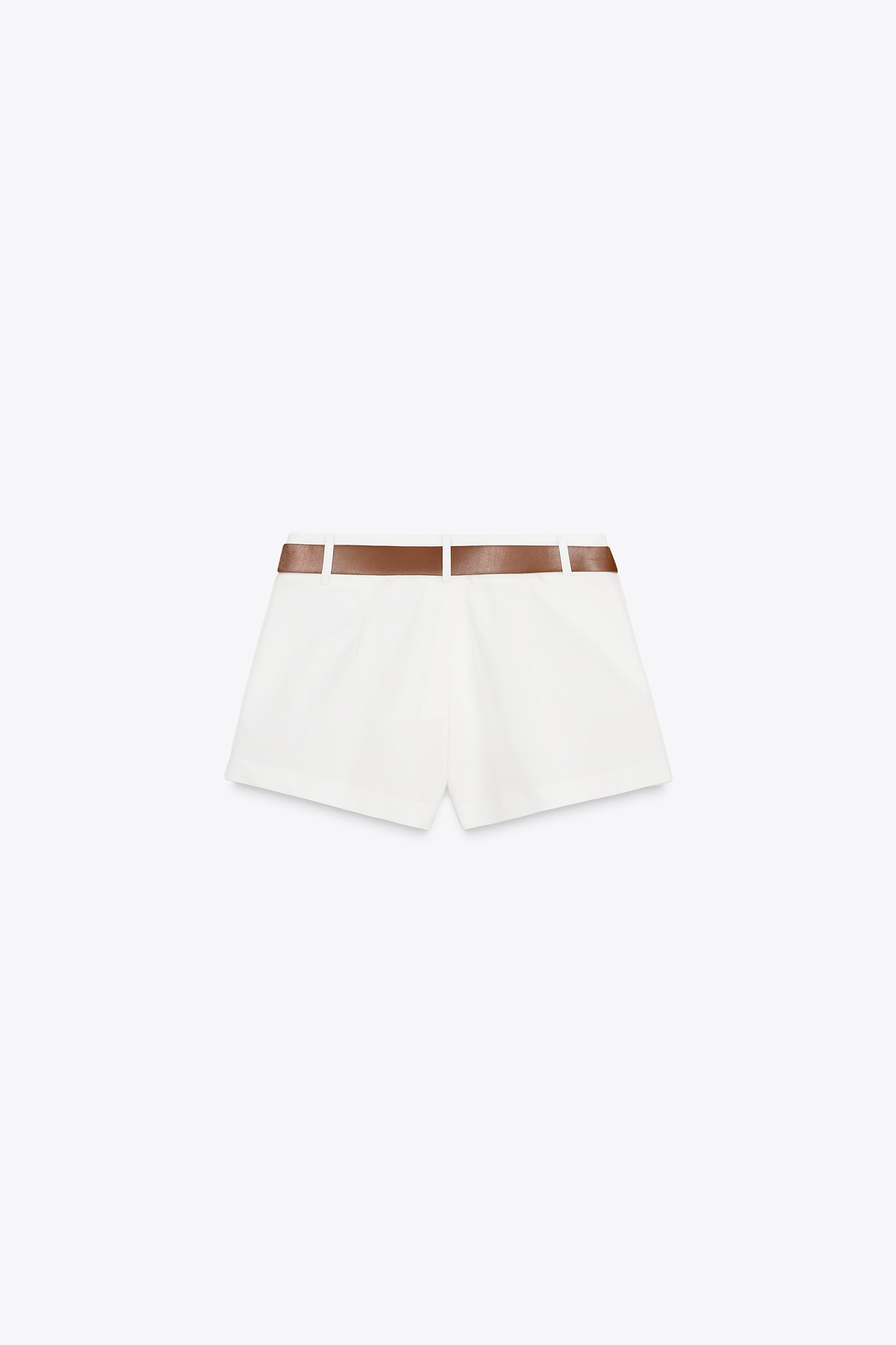 BELTED FLOWY SHORTS
