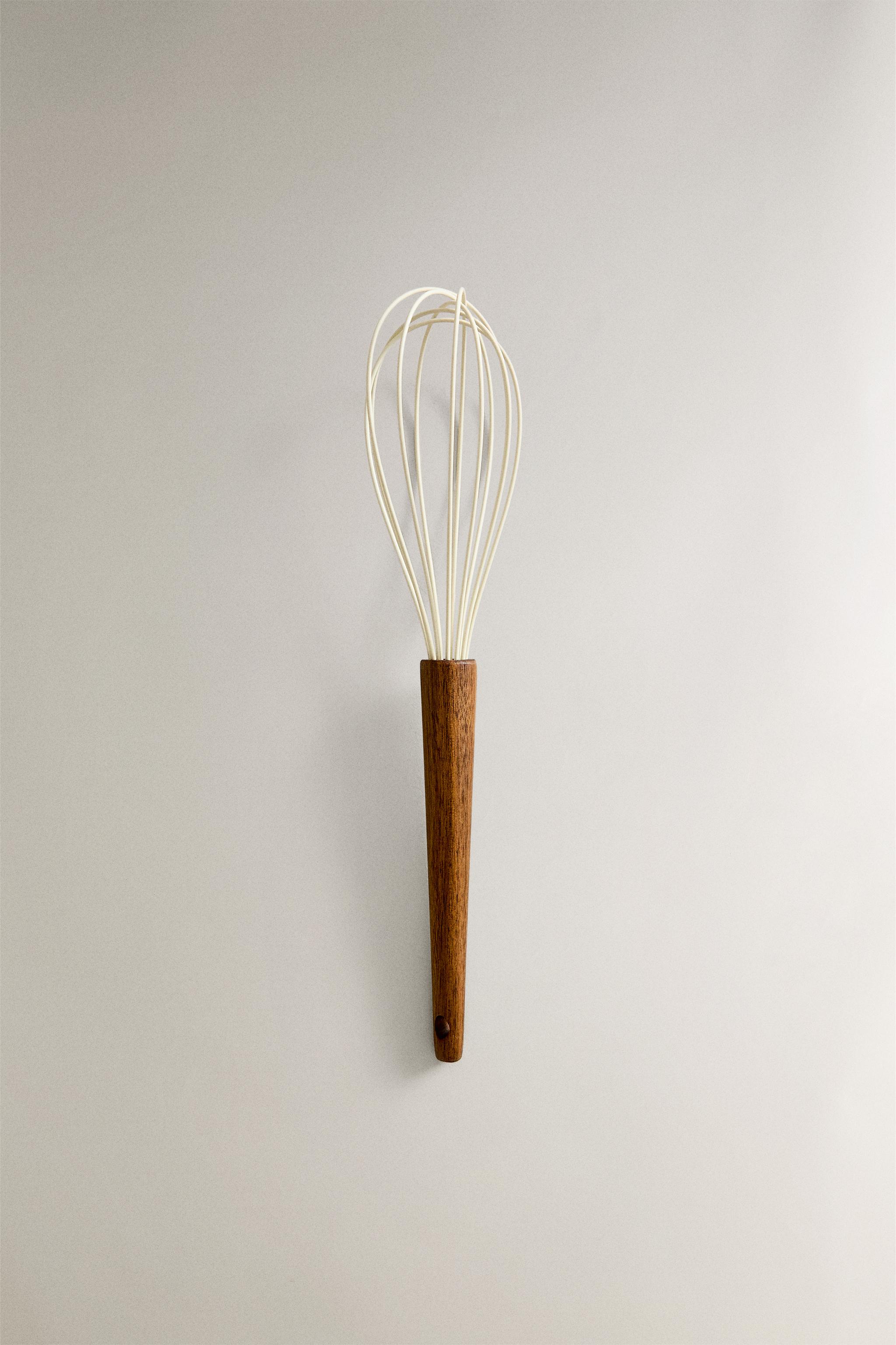 SILICONE AND WOOD WHISK
