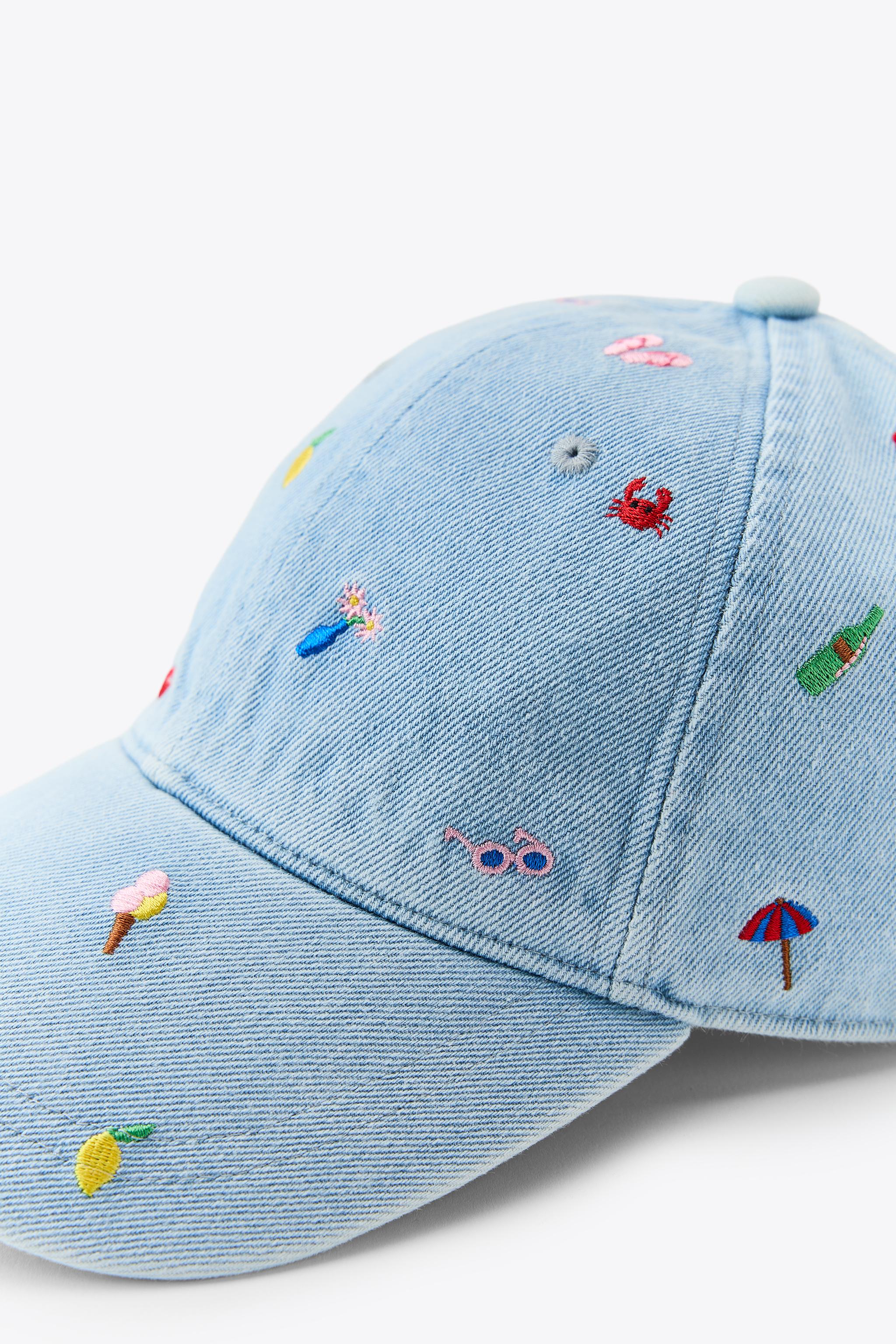 EMBROIDERED DENIM CAP