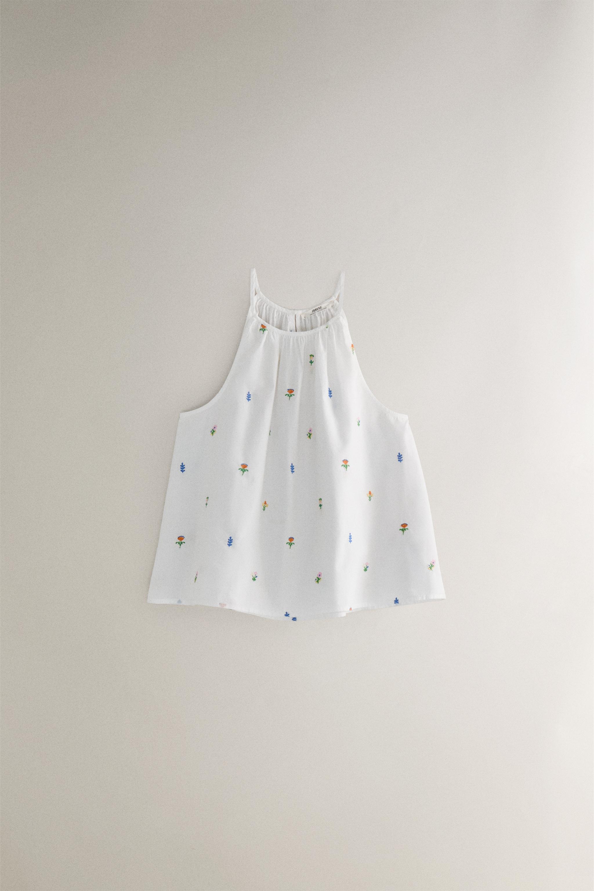 COTTON TOP WITH MINI FLOWERS