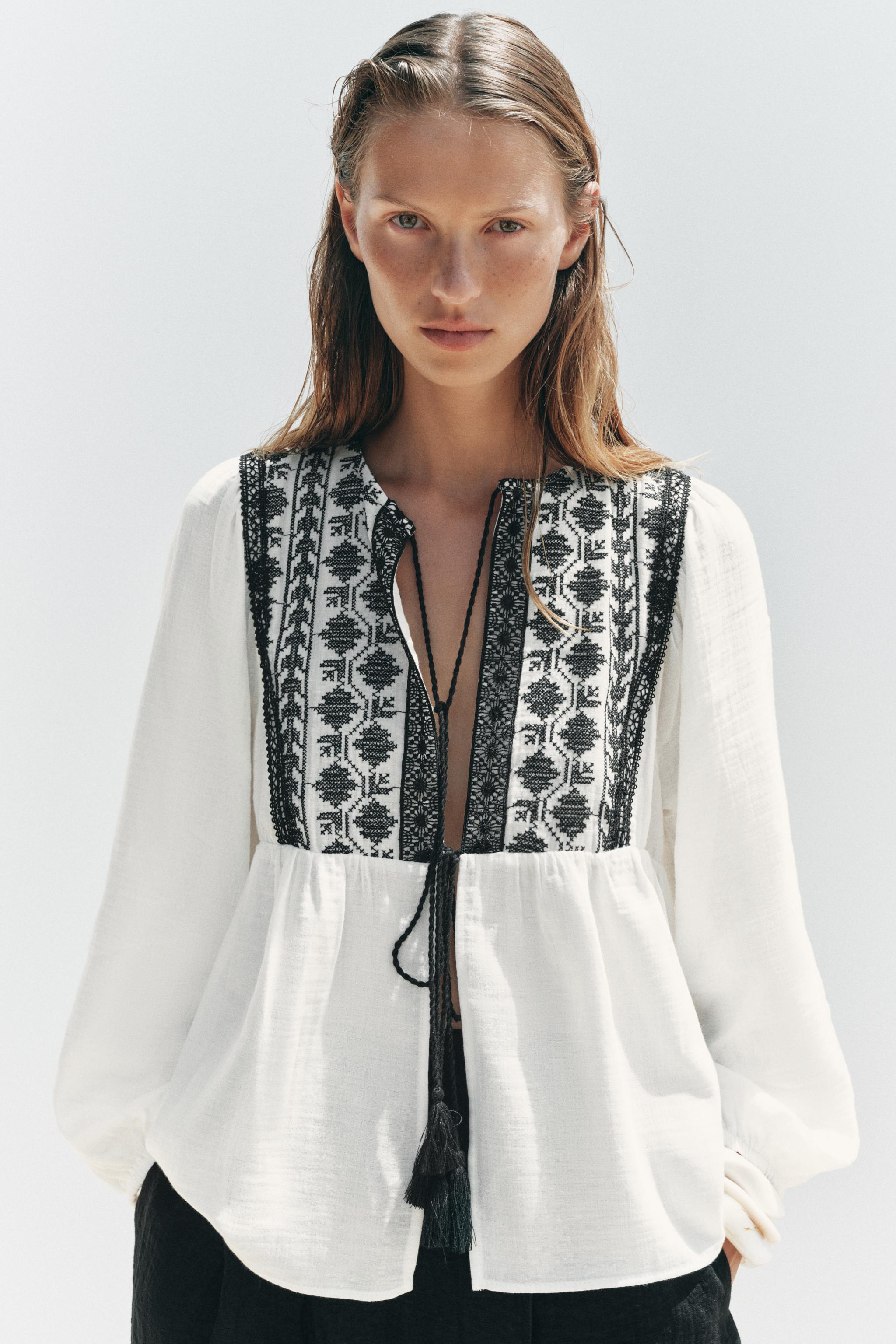 CONTRAST EMBROIDERY SHIRT