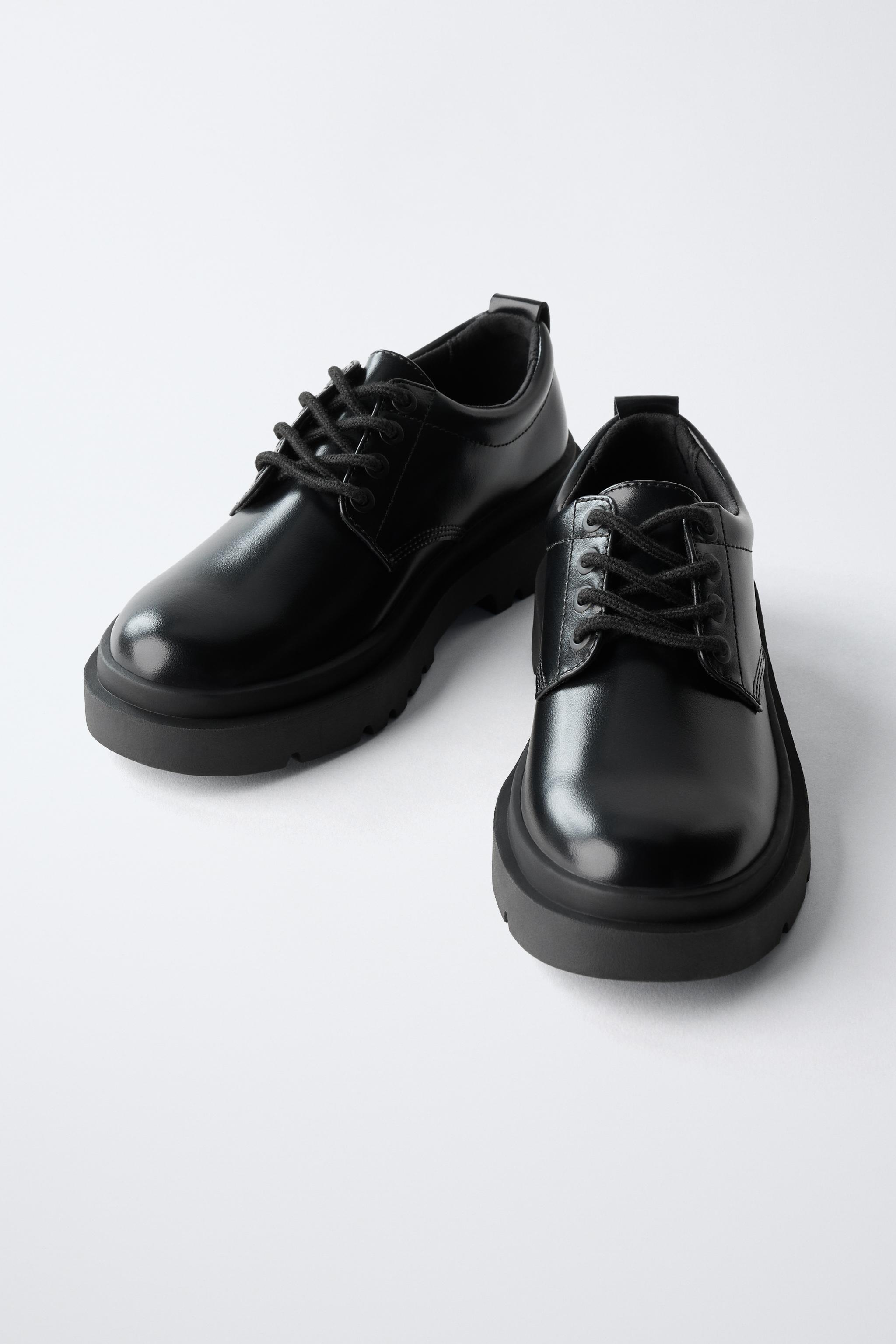 LUG SOLE DERBY SHOES