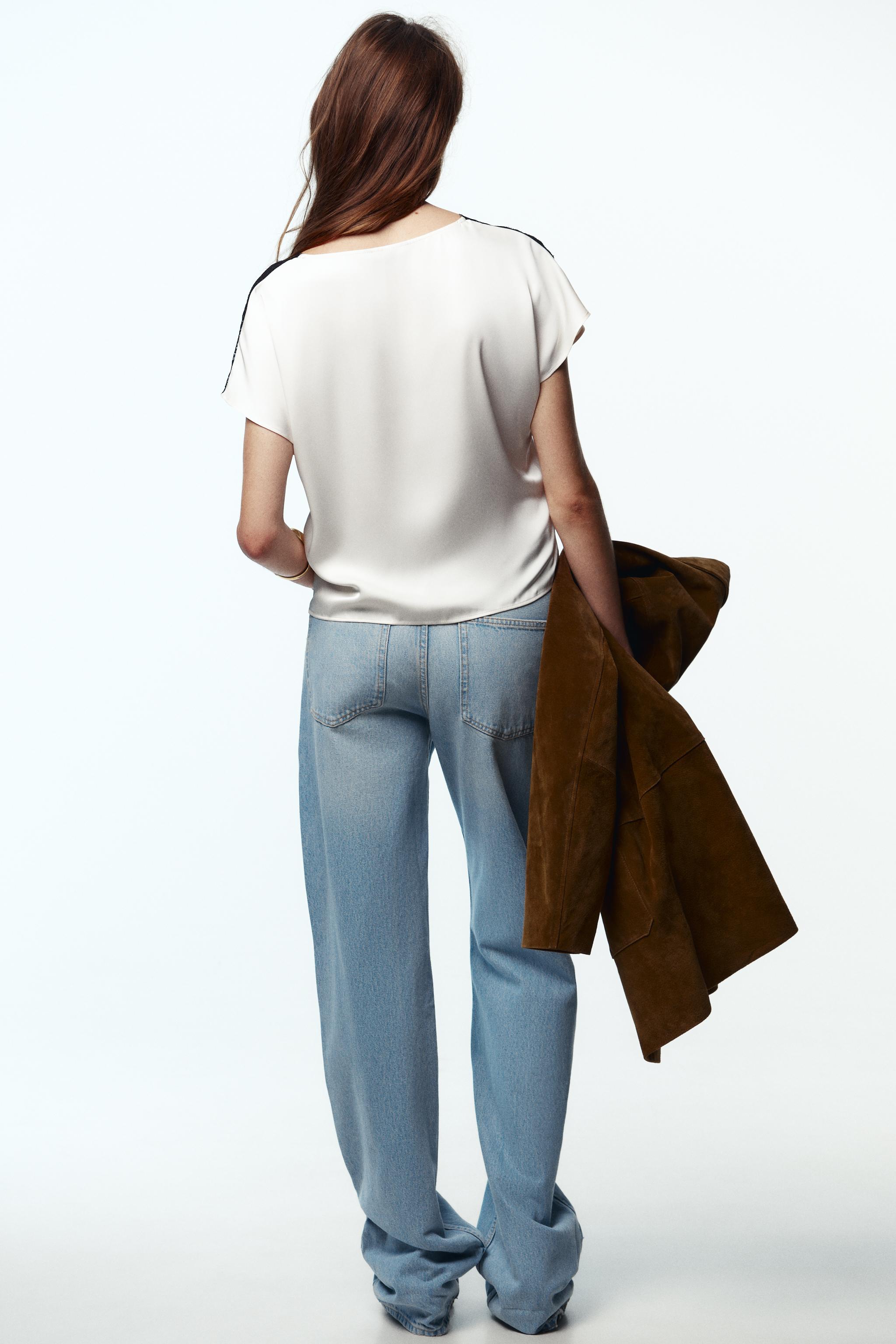 CONTRAST LACE SATIN EFFECT BLOUSE