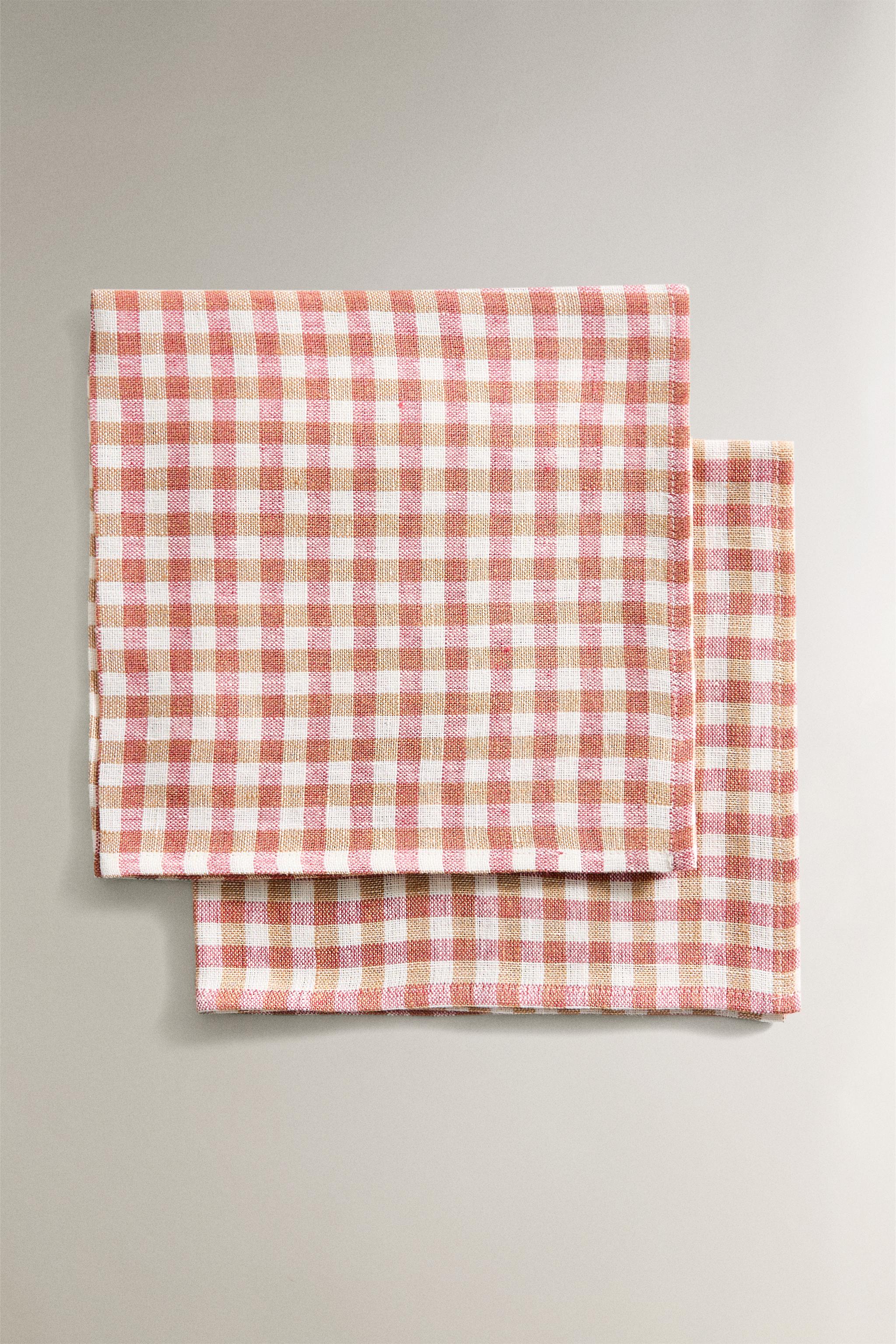 SET OF MATCHING GINGHAM NAPKINS (SET OF 2)