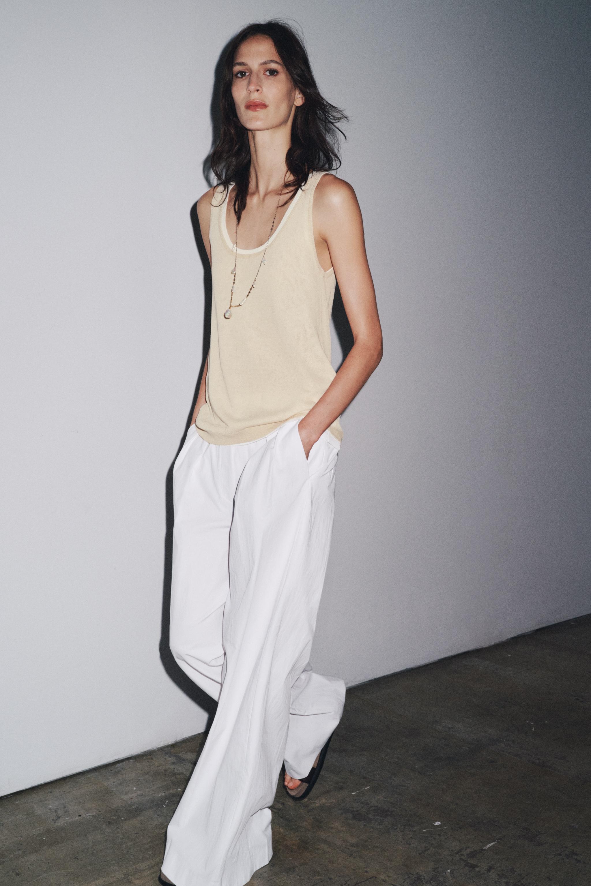 DOUBLE LAYER KNIT TOP