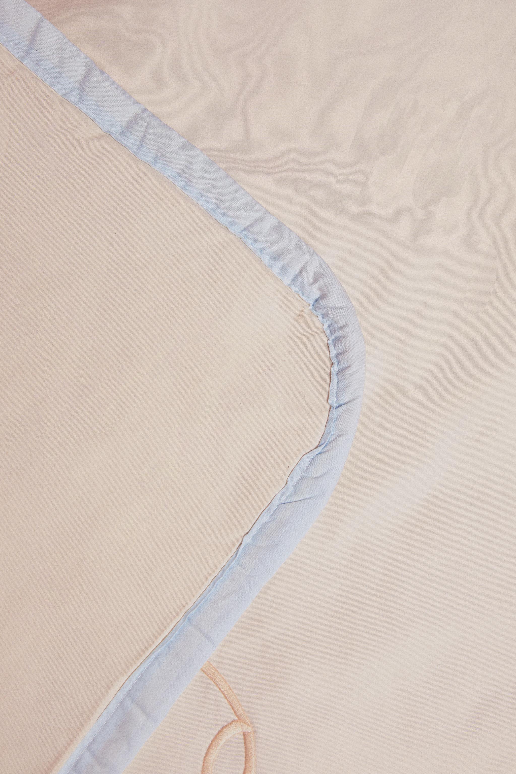 CHILDREN'S PLAY BLANKET WITH ELEPHANTS