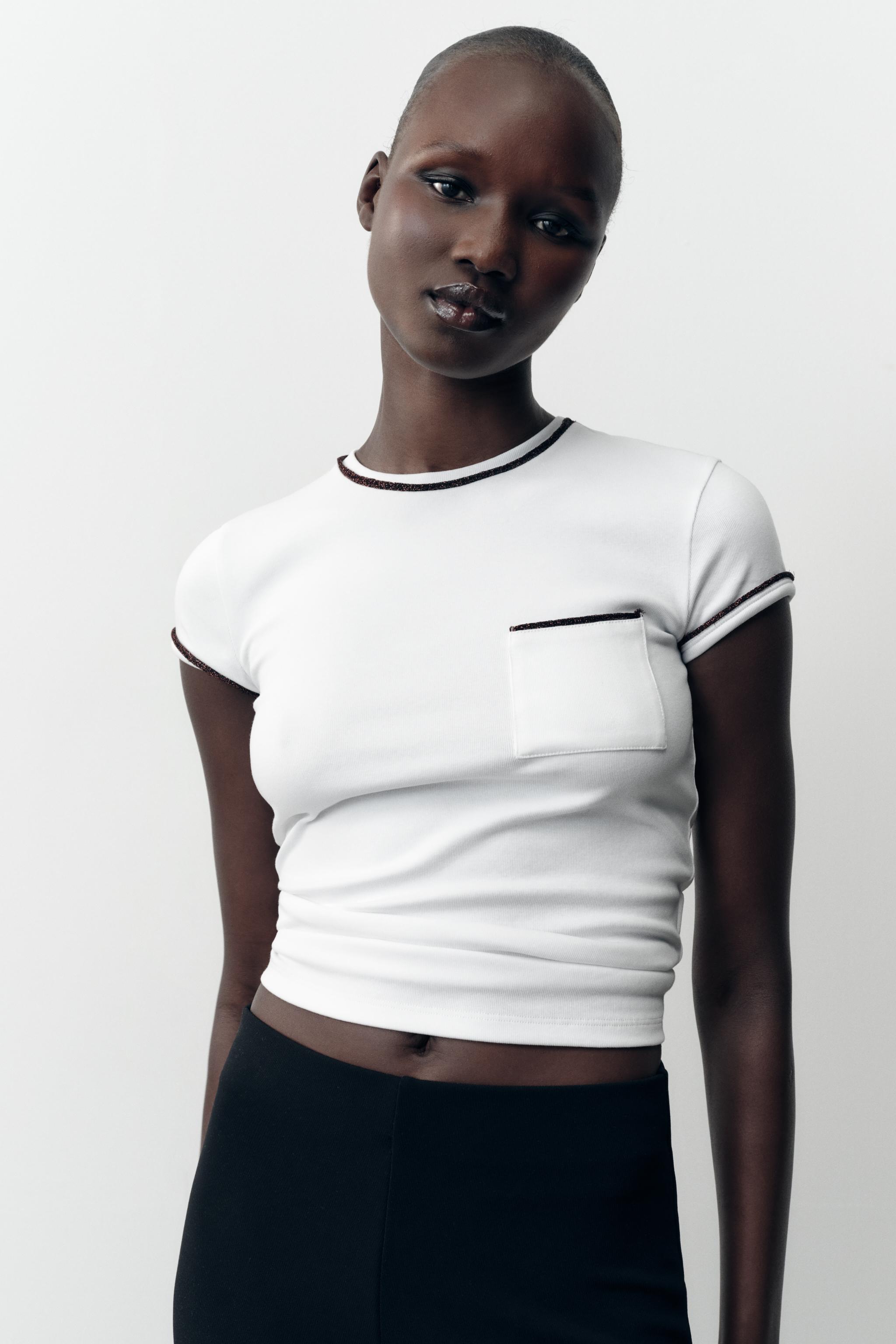 T-SHIRT WITH METALLIC THREAD TRIM