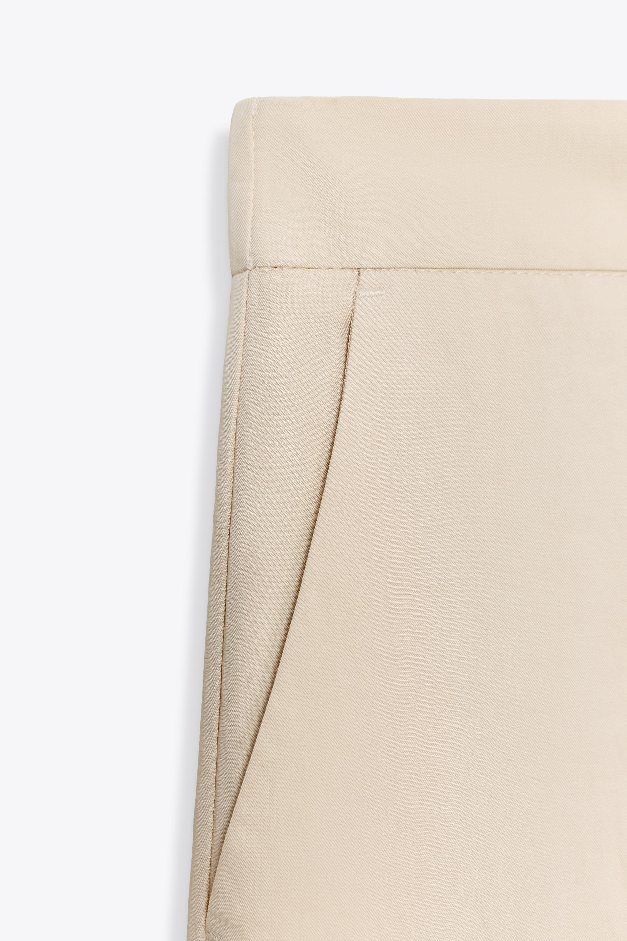 STRAIGHT LEG ELASTIC WAIST PANTS