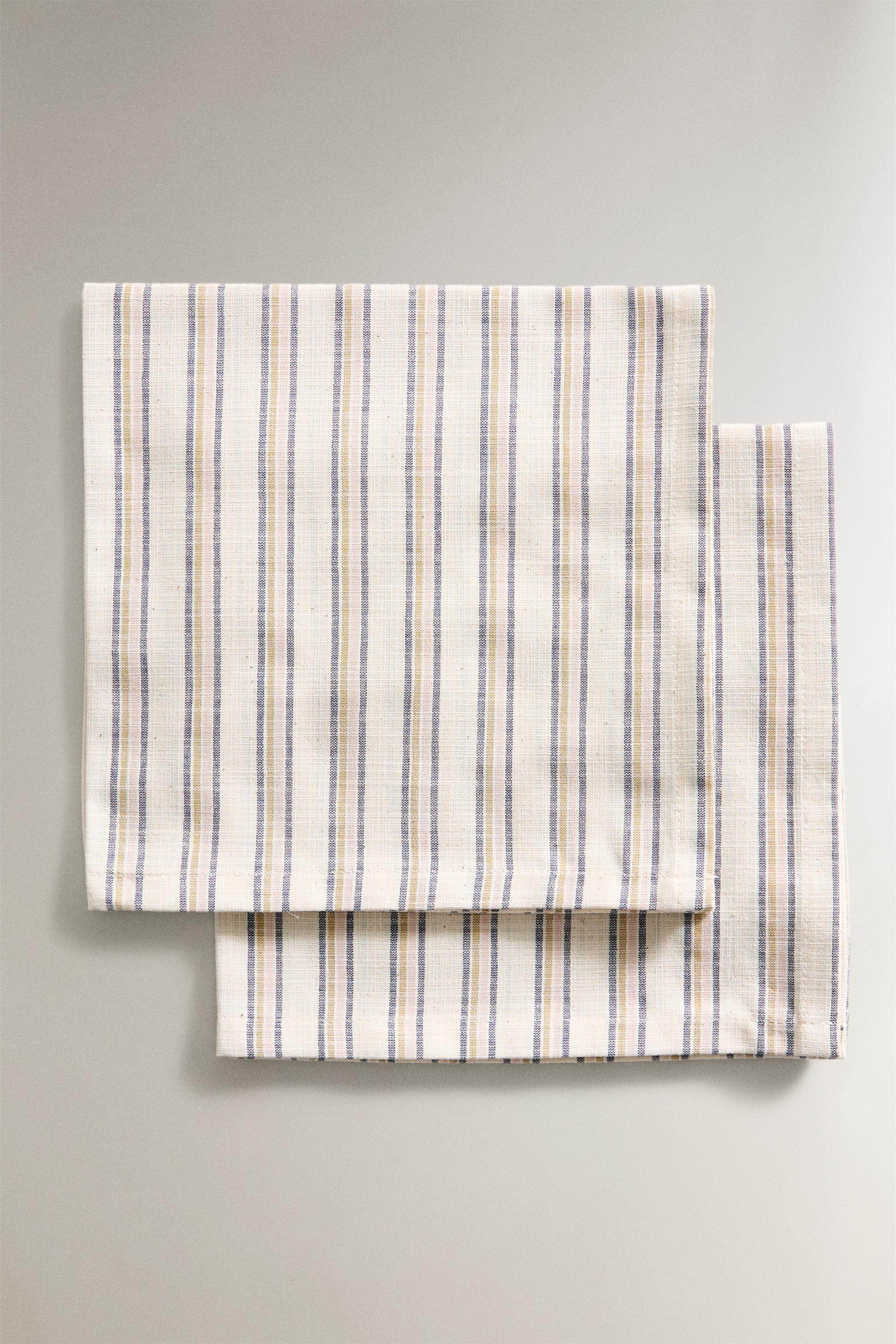 SET OF DYED THREAD STRIPED NAPKINS (SET OF 2)