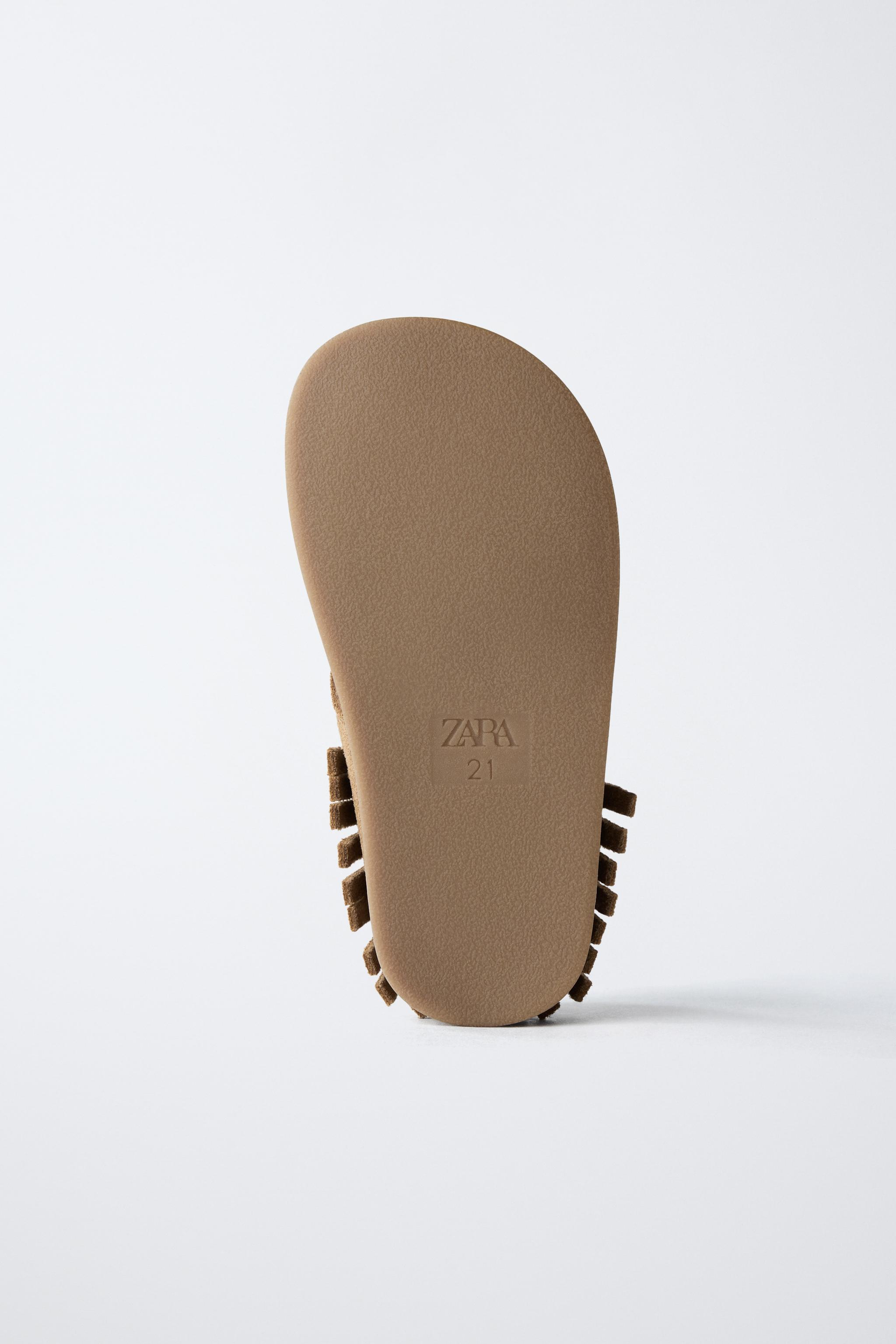 BAREFOOT LEATHER FRINGE BOOTS