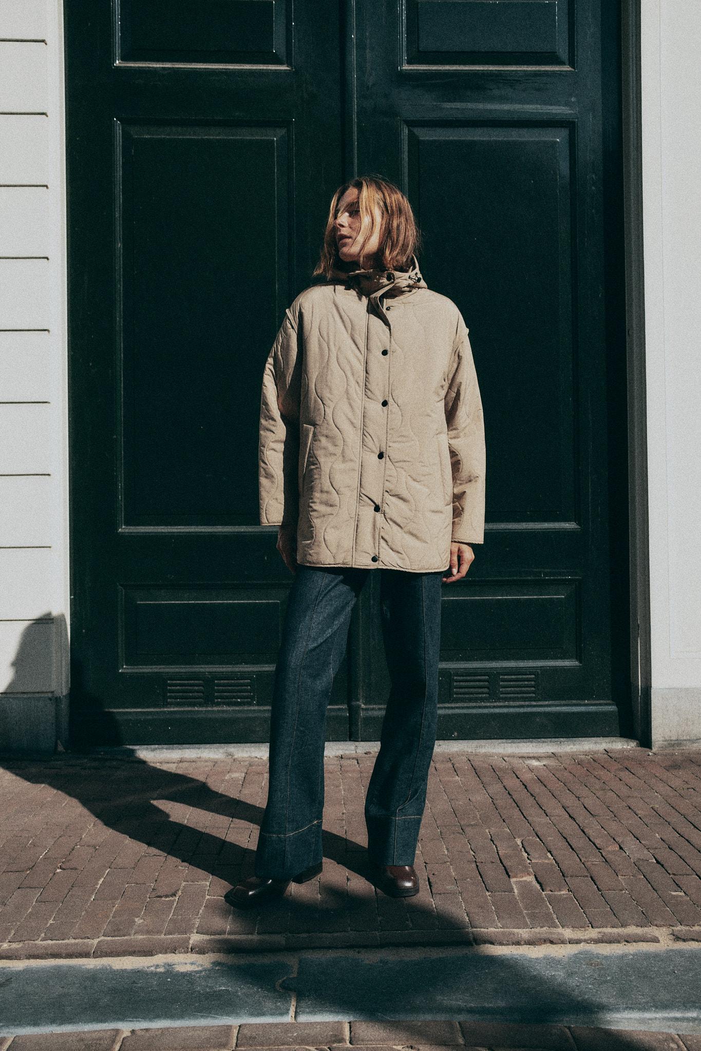 WATER REPELLENT HOODED PUFFER JACKET