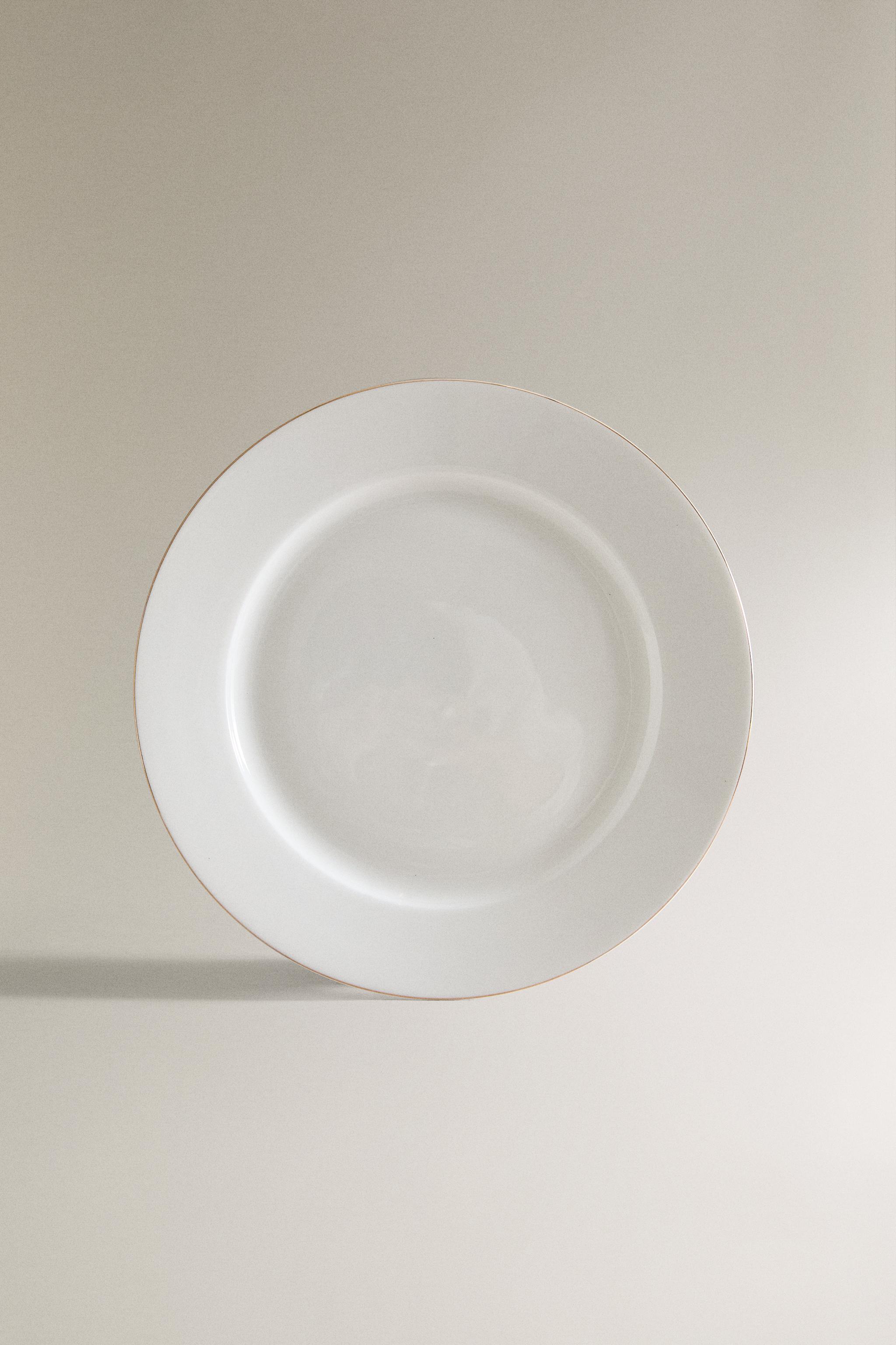 RIMMED BONE CHINA DINNER PLATE