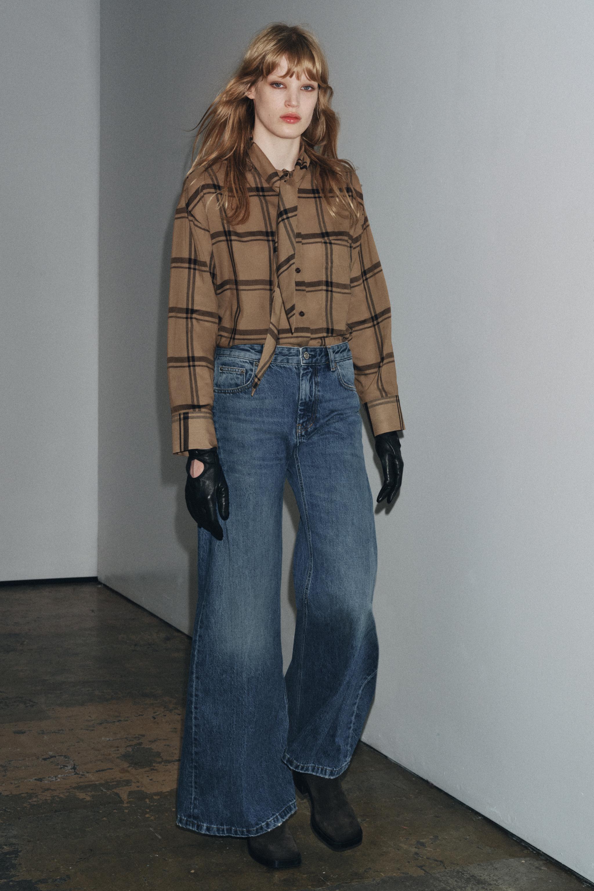 ZW COLLECTION FLARE LOW WAIST PLEATED JEANS