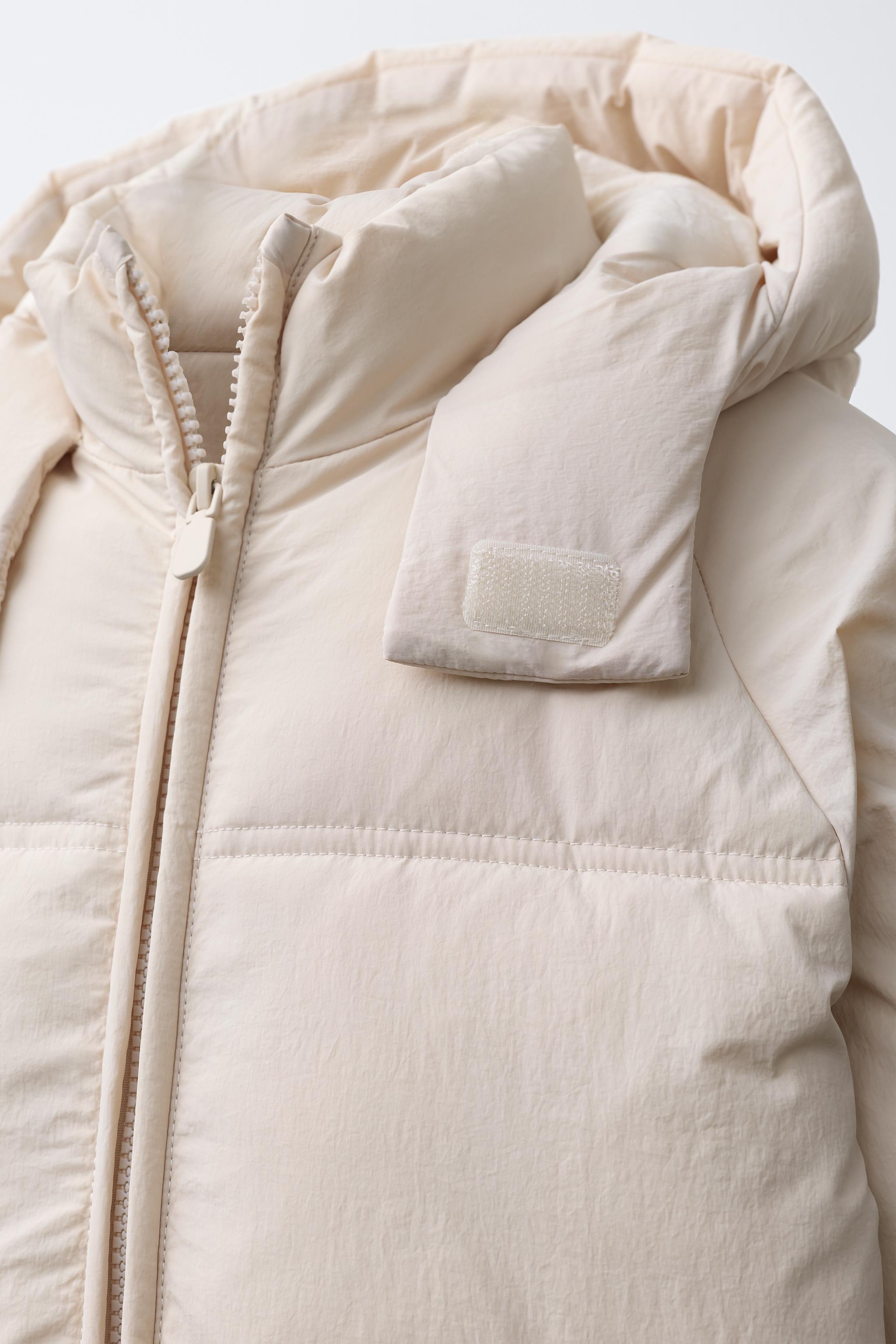 WATER REPELLENT HOODED PUFFER JACKET