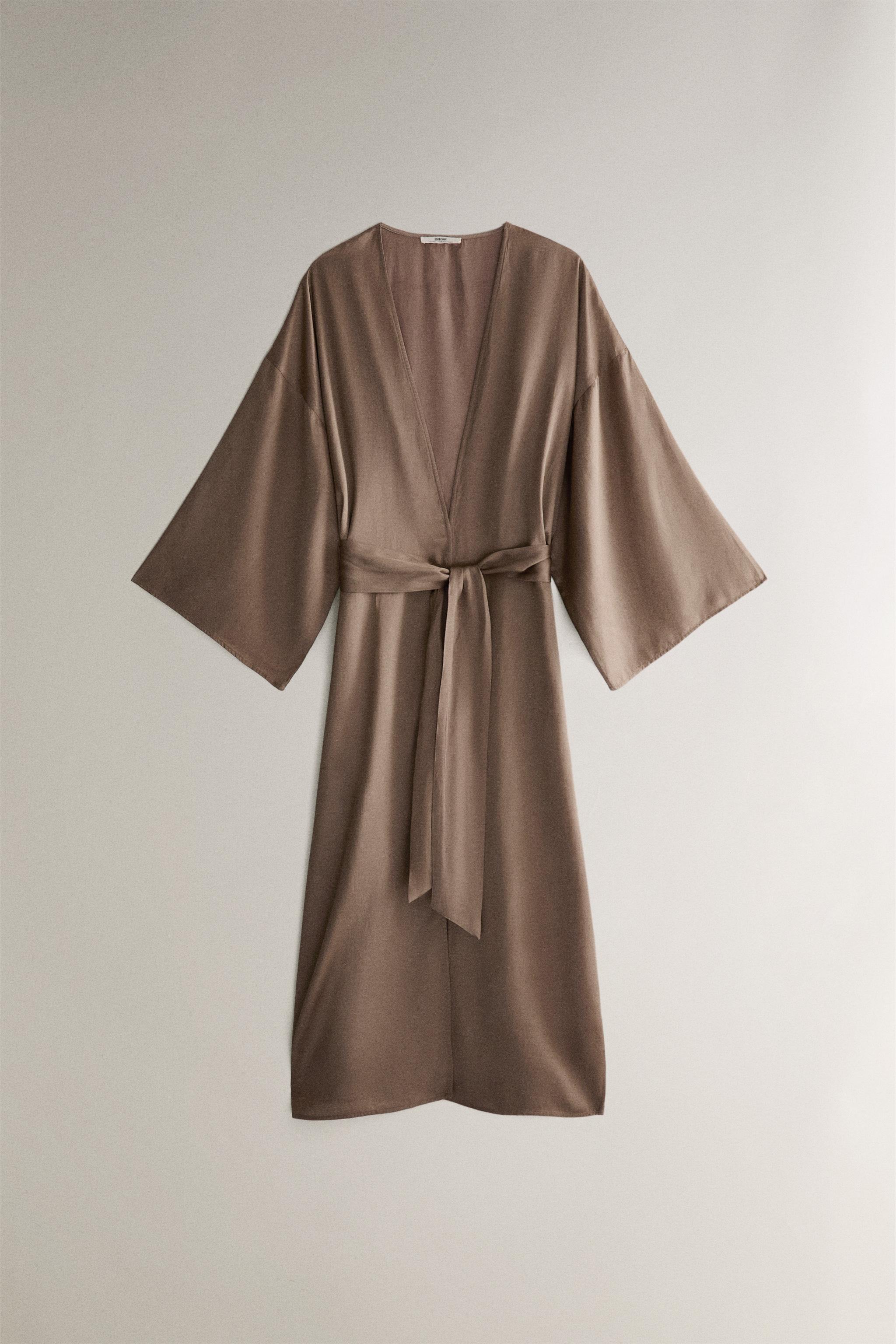 GATHERED SATEEN ROBE