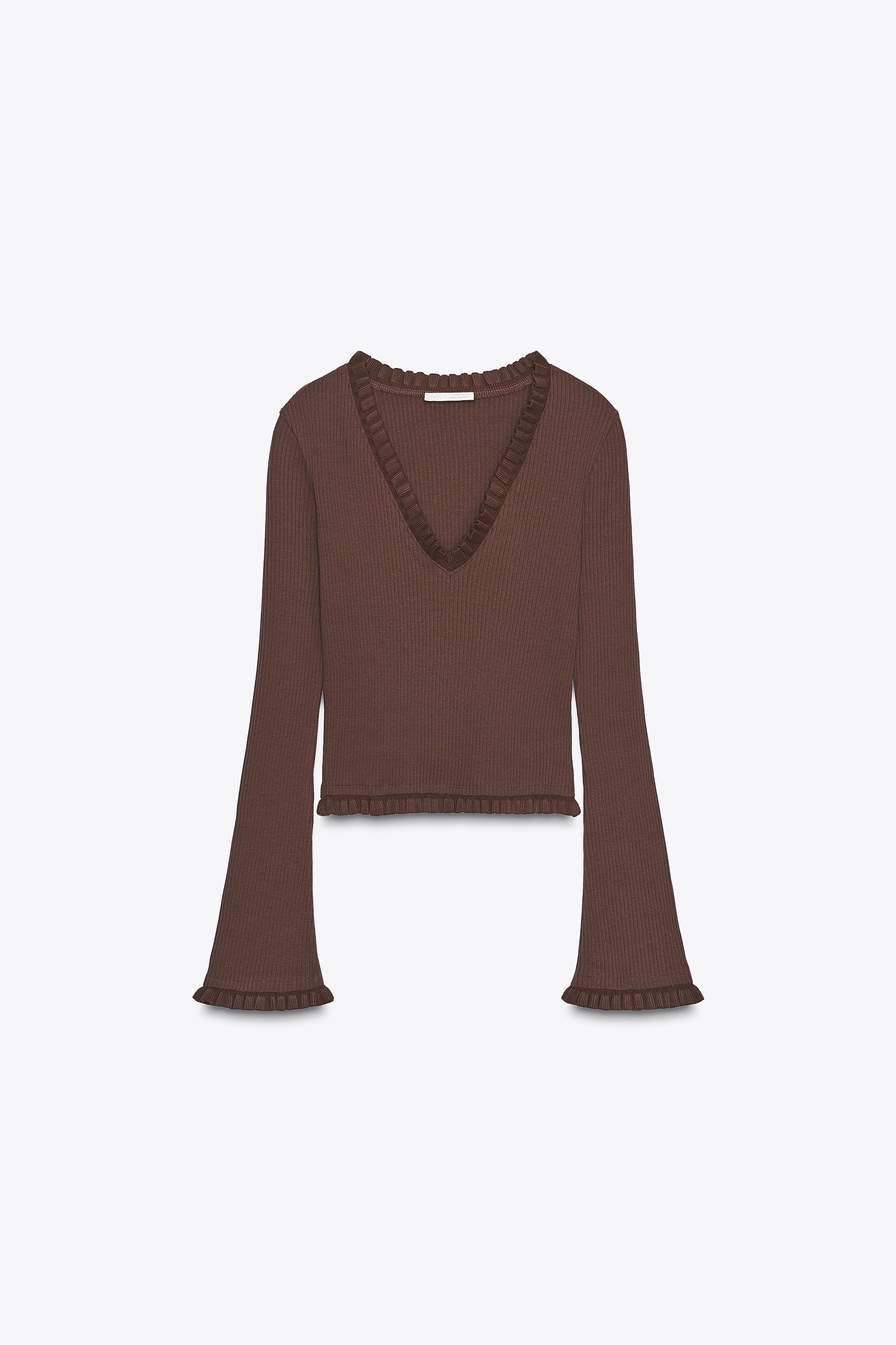 RUFFLED LONG SLEEVE TOP