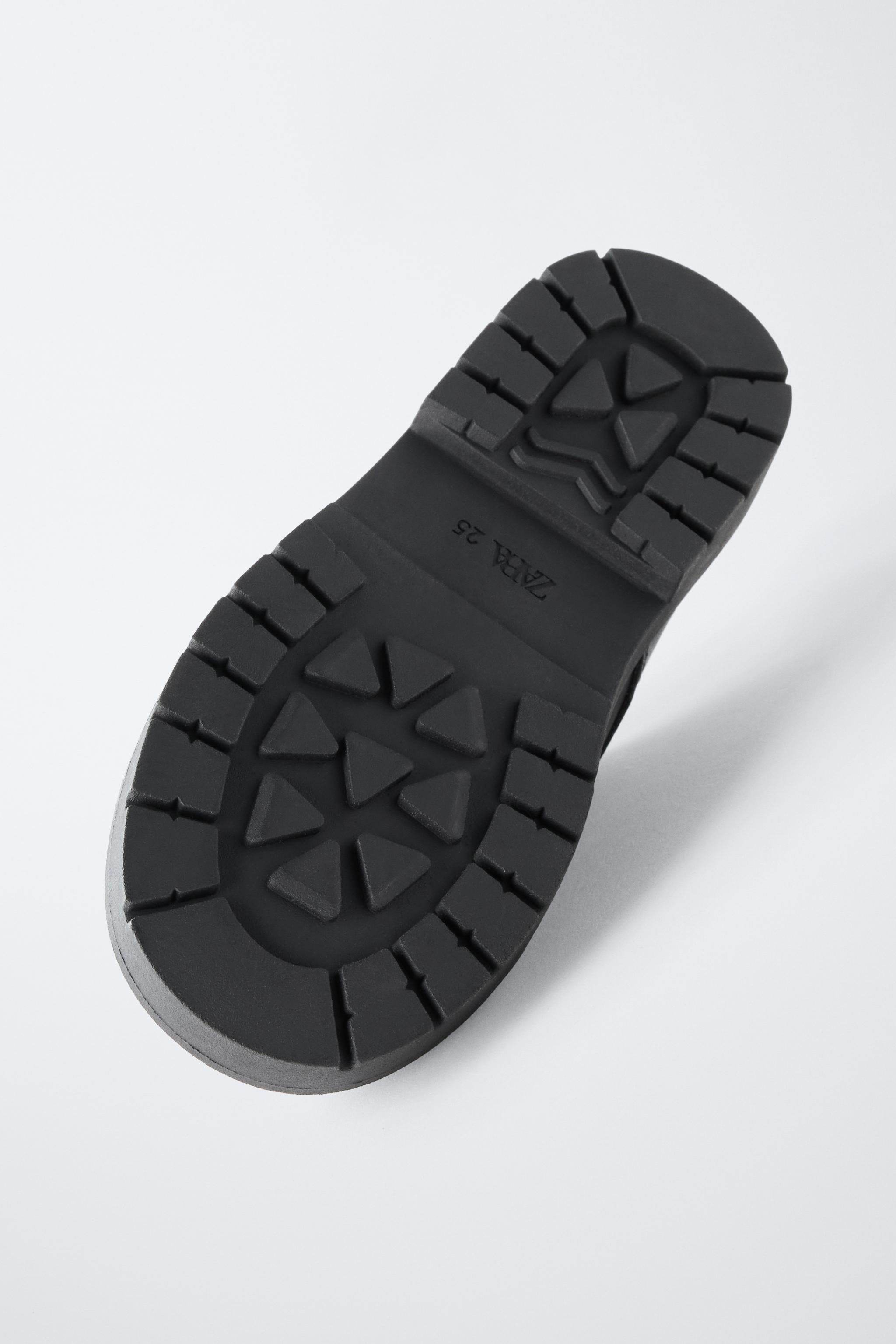 LEATHER SCHOOL SHOES