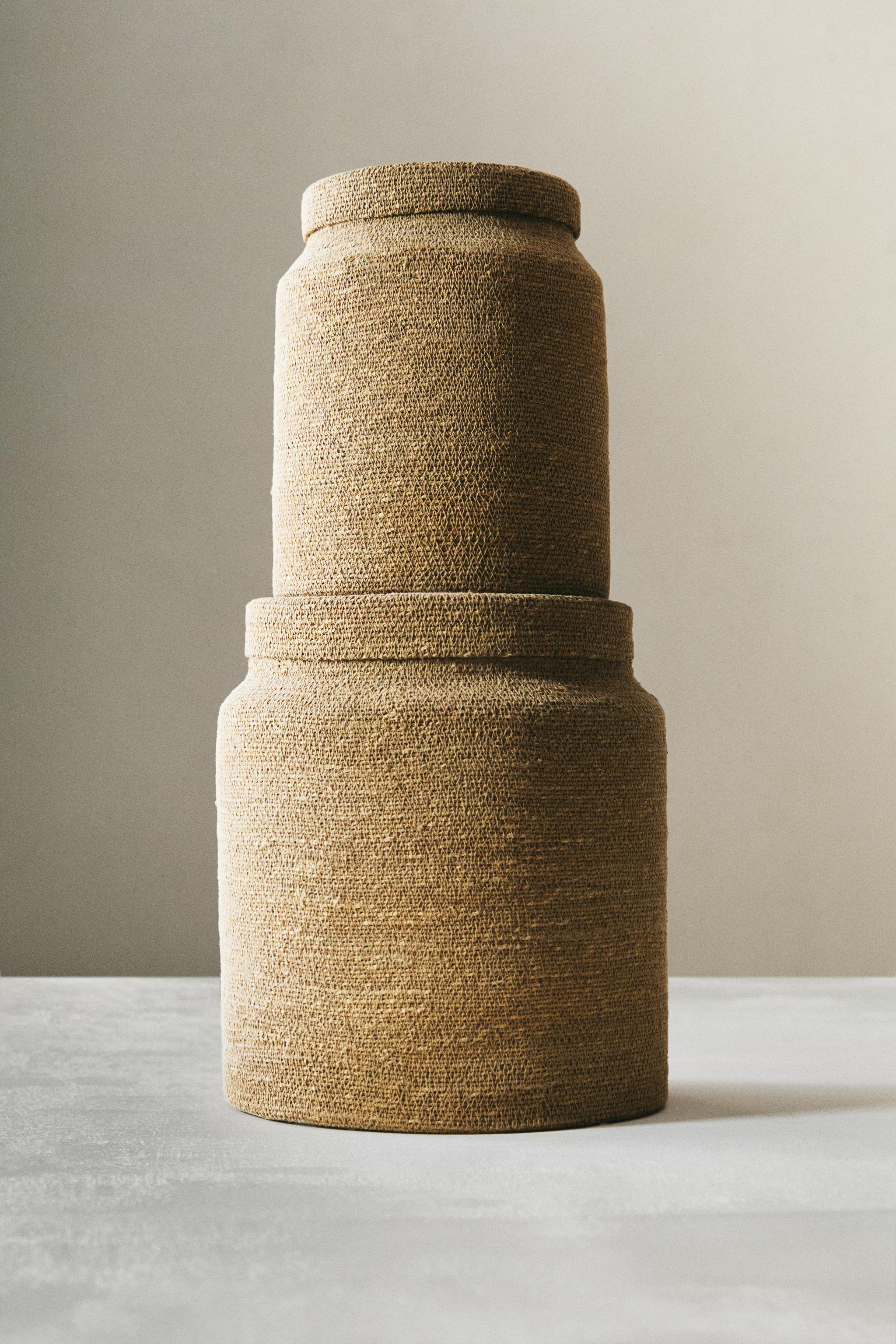 SEAGRASS BASKET WITH LID