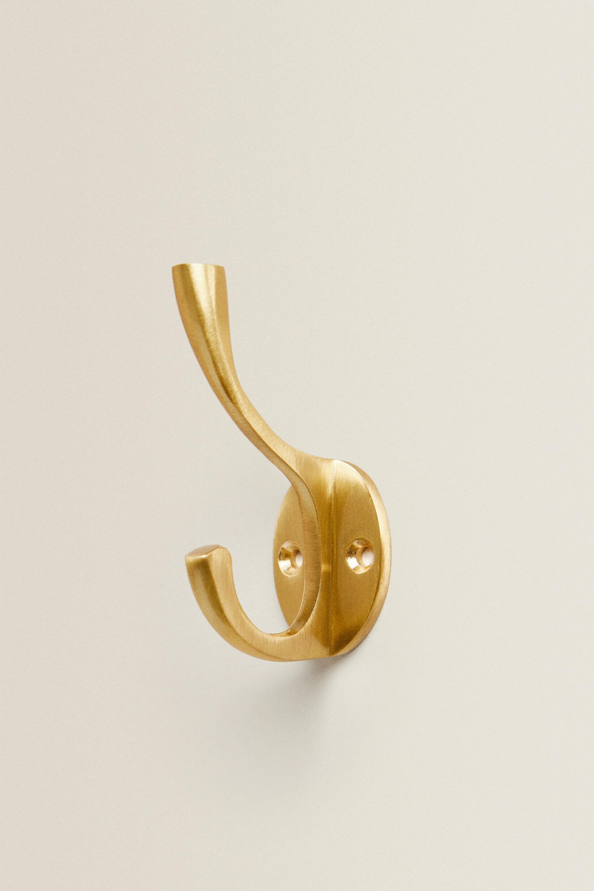 GOLD METAL HOOK