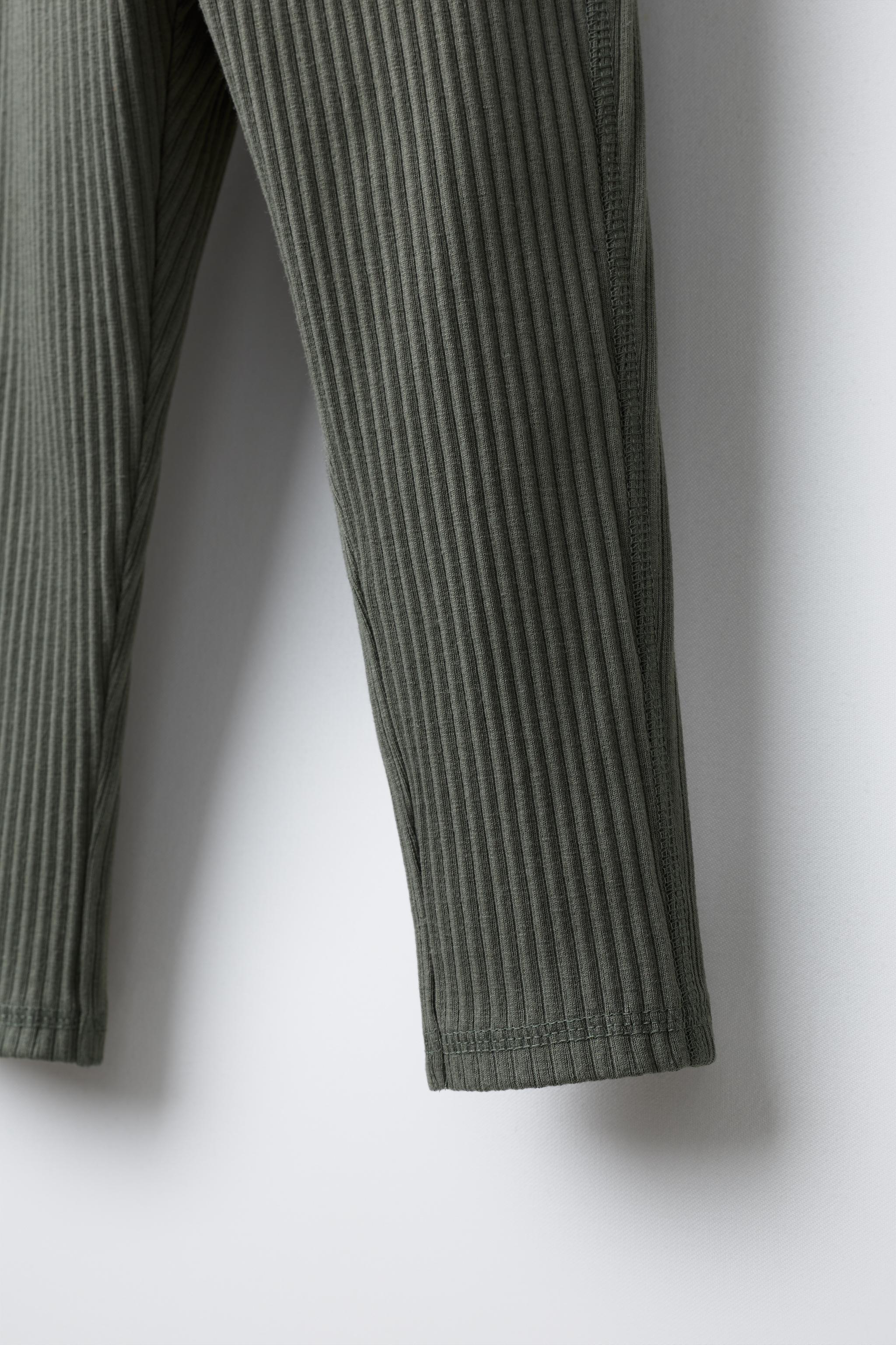 RIBBED LEGGINGS WITH LABEL