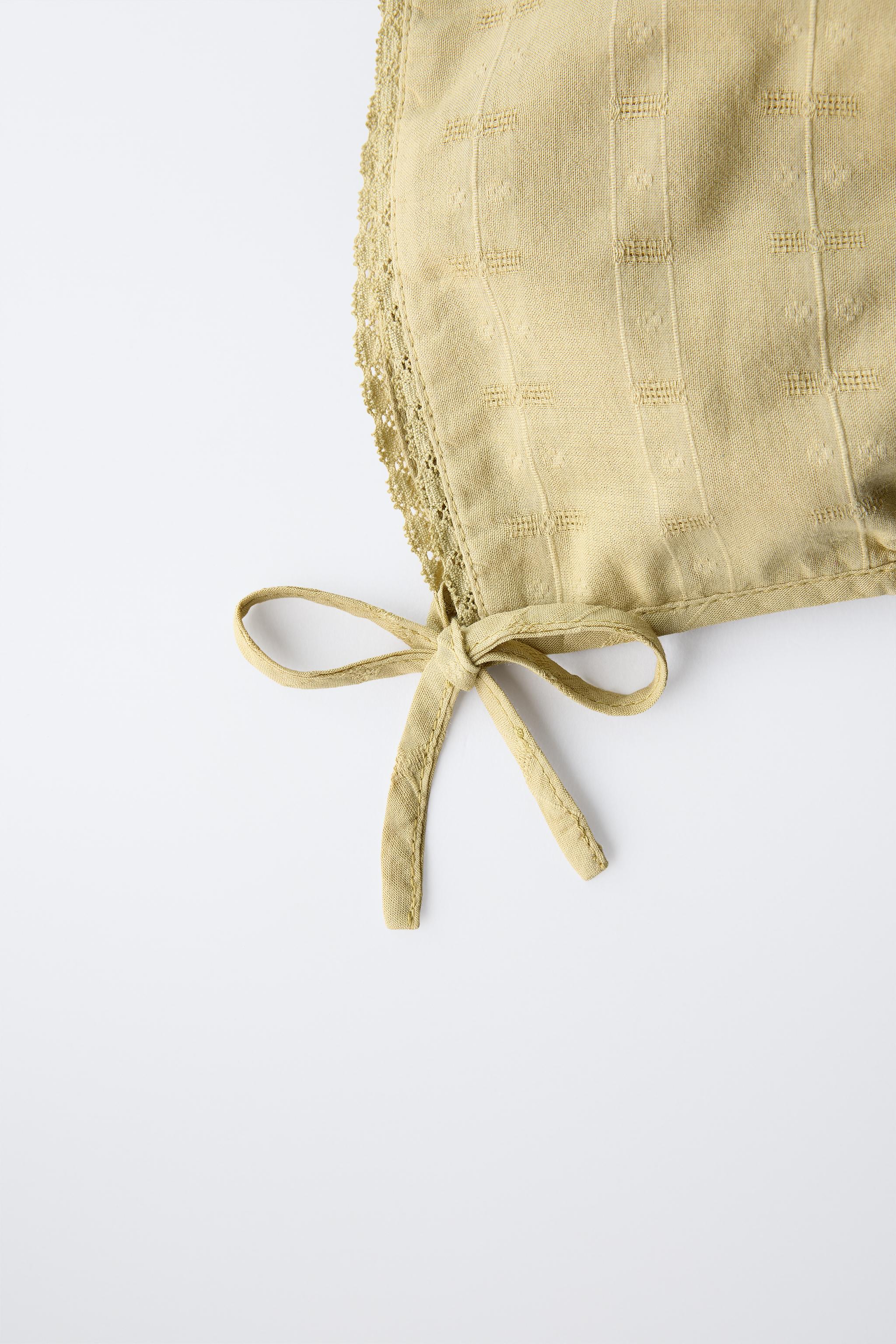 EMBROIDERED LACE BONNET