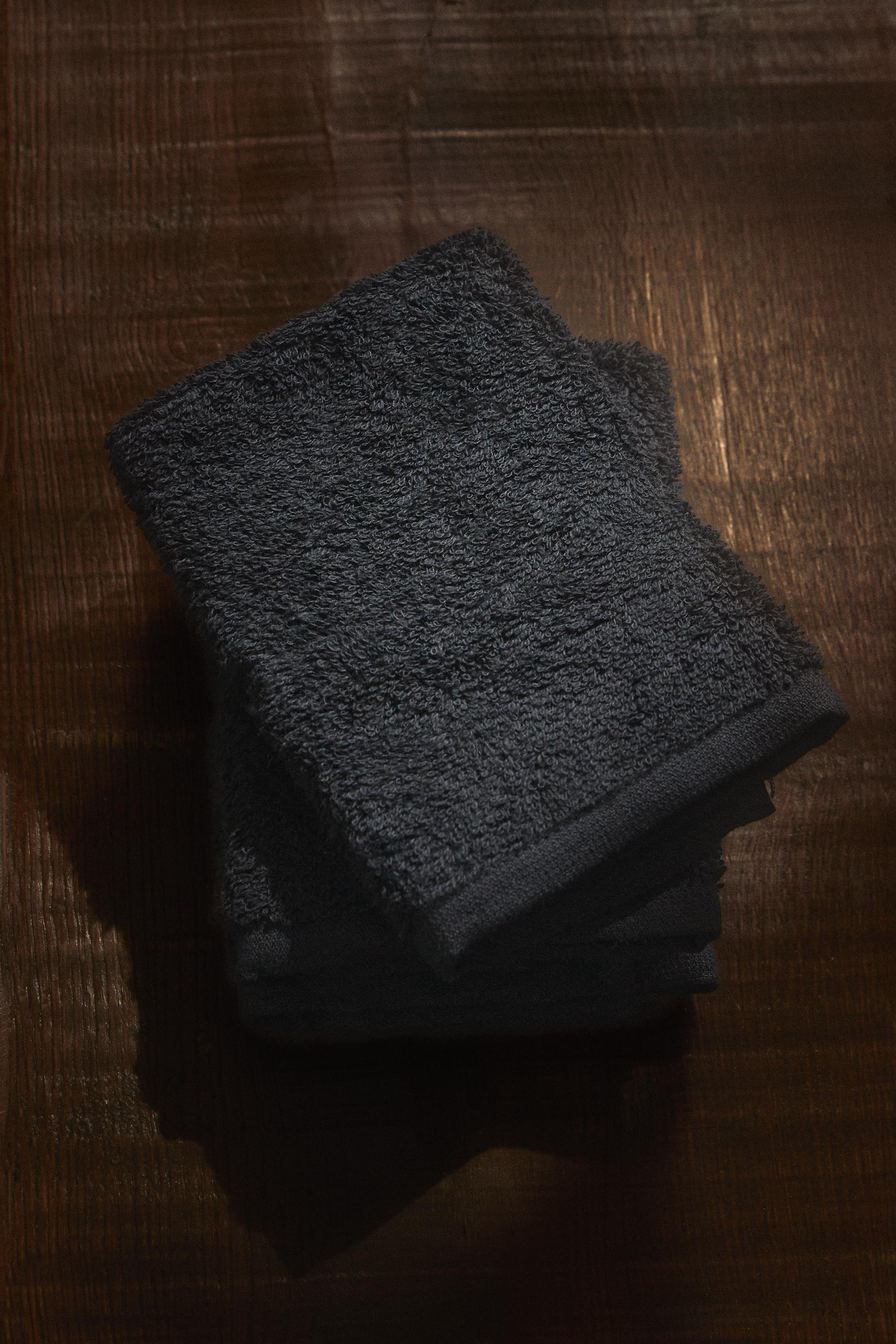 PACK OF COTTON HAND TOWELS (PACK OF 3)
