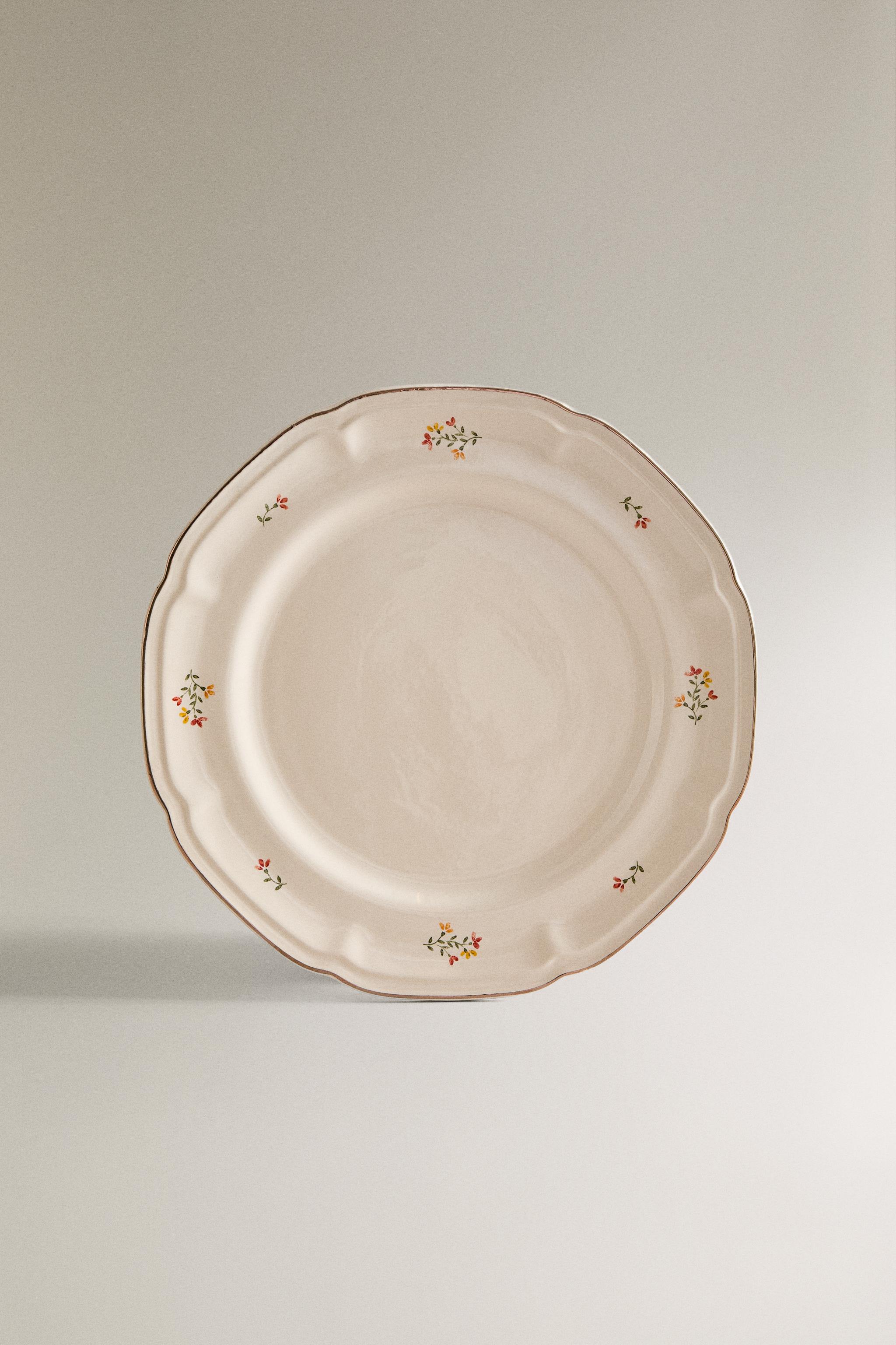 FLORAL PORCELAIN DINNER PLATE