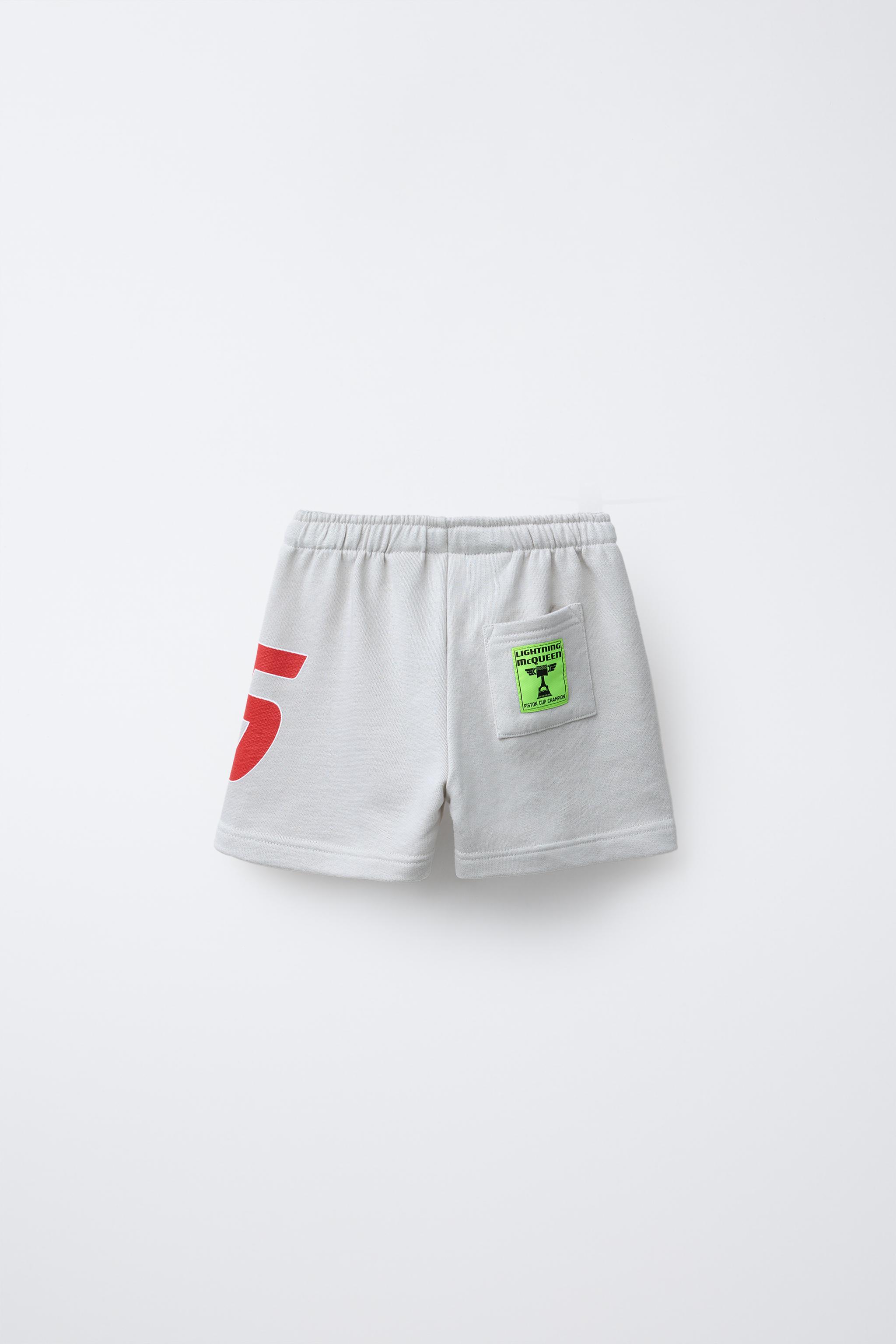 CARS LIGHTNING MCQUEEN © DISNEY STRAIGHT PLUSH SHORTS