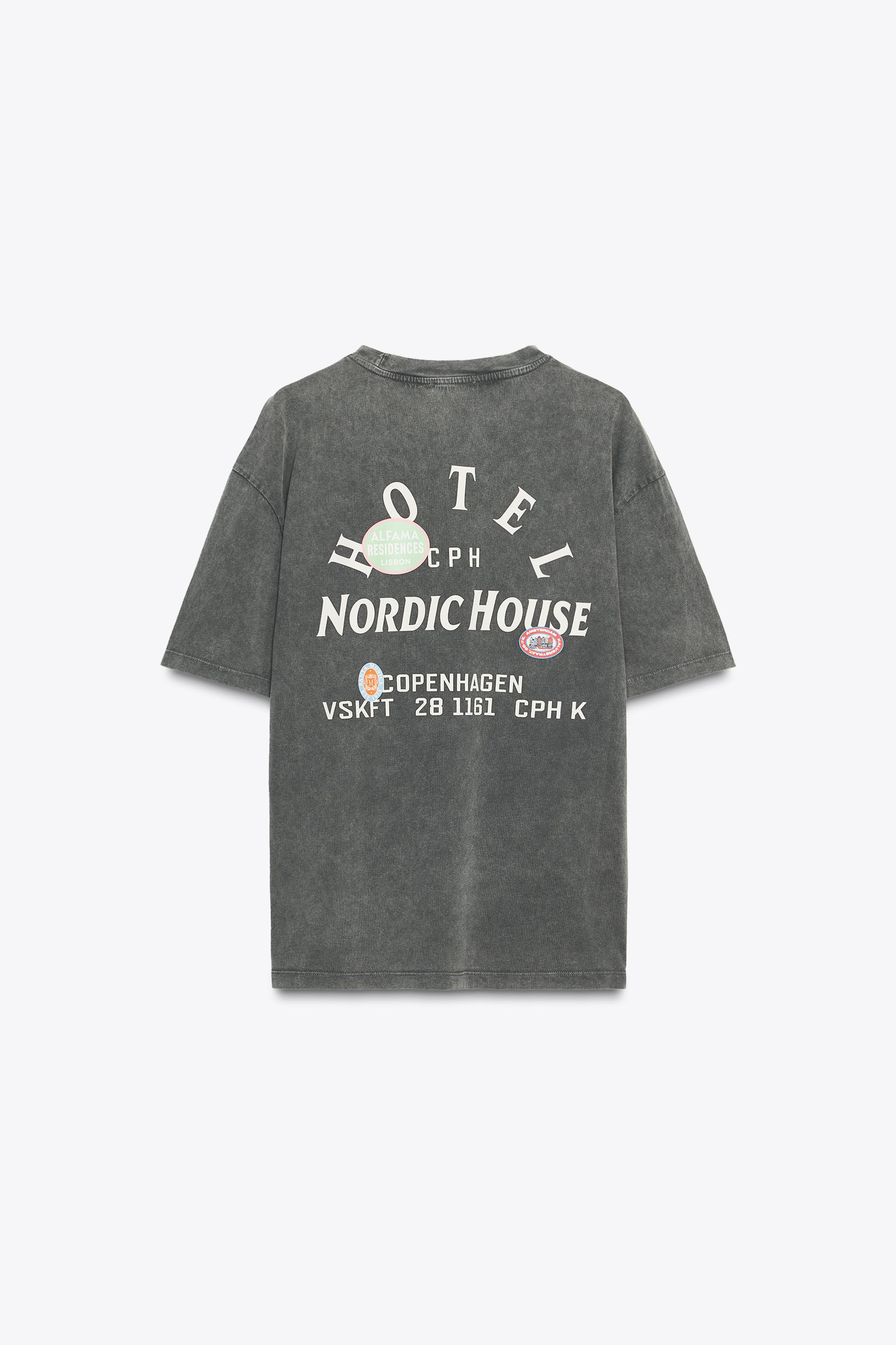 WASHED EFFECT PRINTED PATCH T-SHIRT