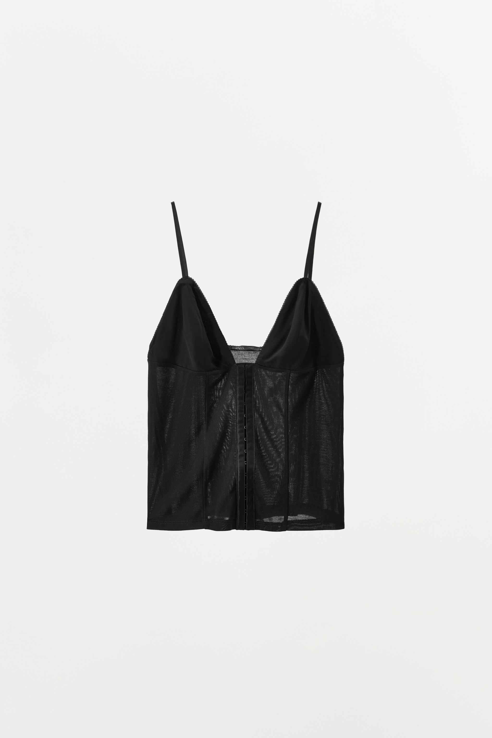 RUFFLED COMBINATION TOP