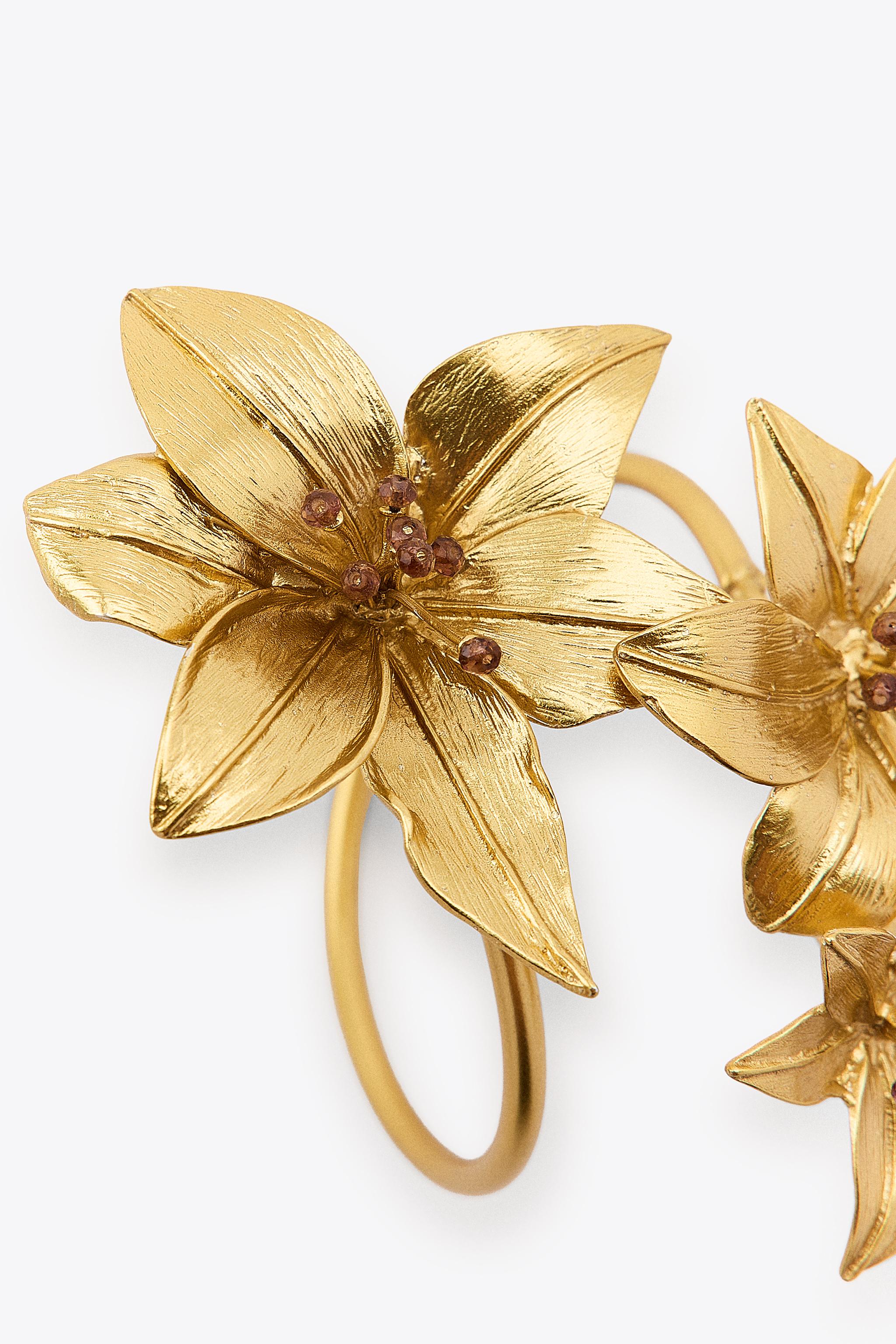 DOUBLE FLOWER BRACELET