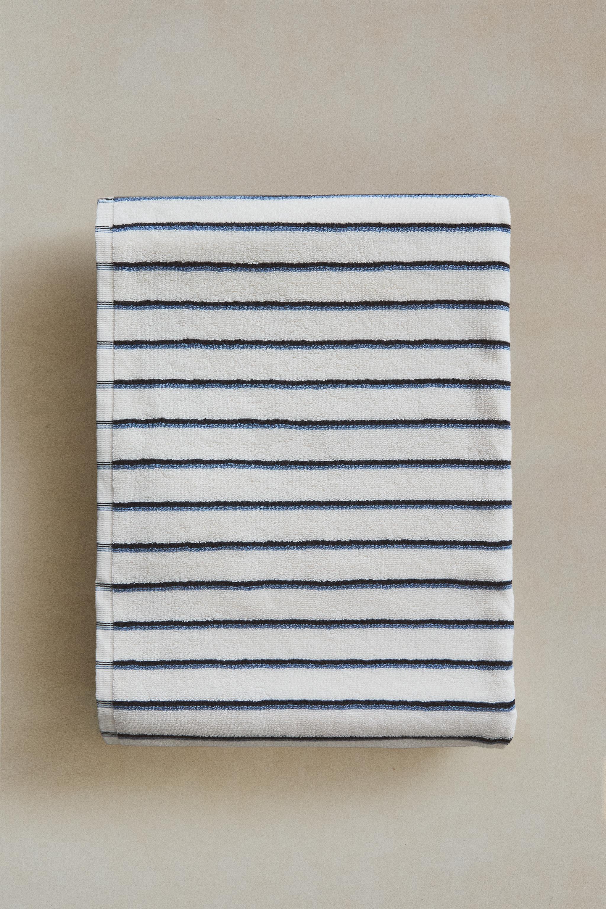 COLORED STRIPE BATH TOWEL