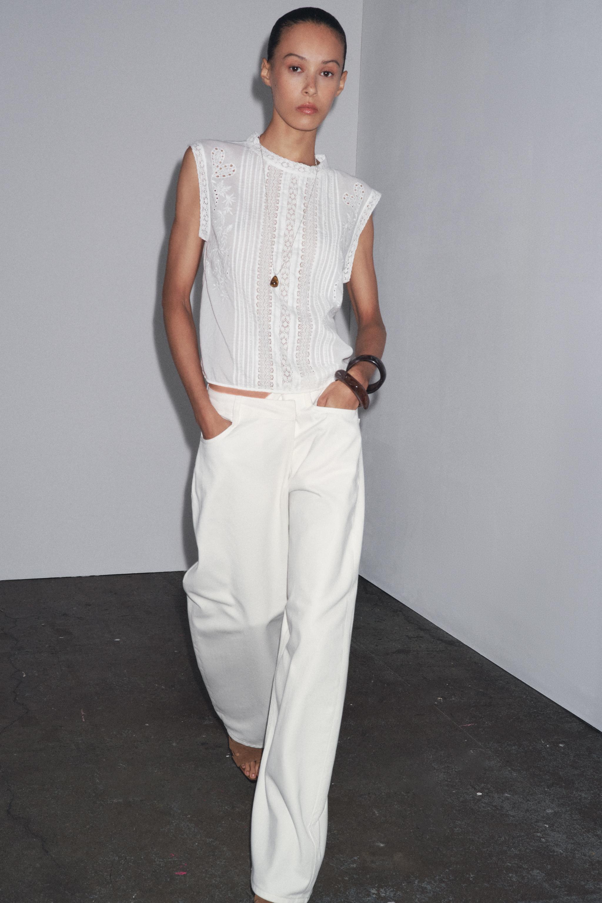 ZW COLLECTION LACE TRIM SLEEVELESS BLOUSE