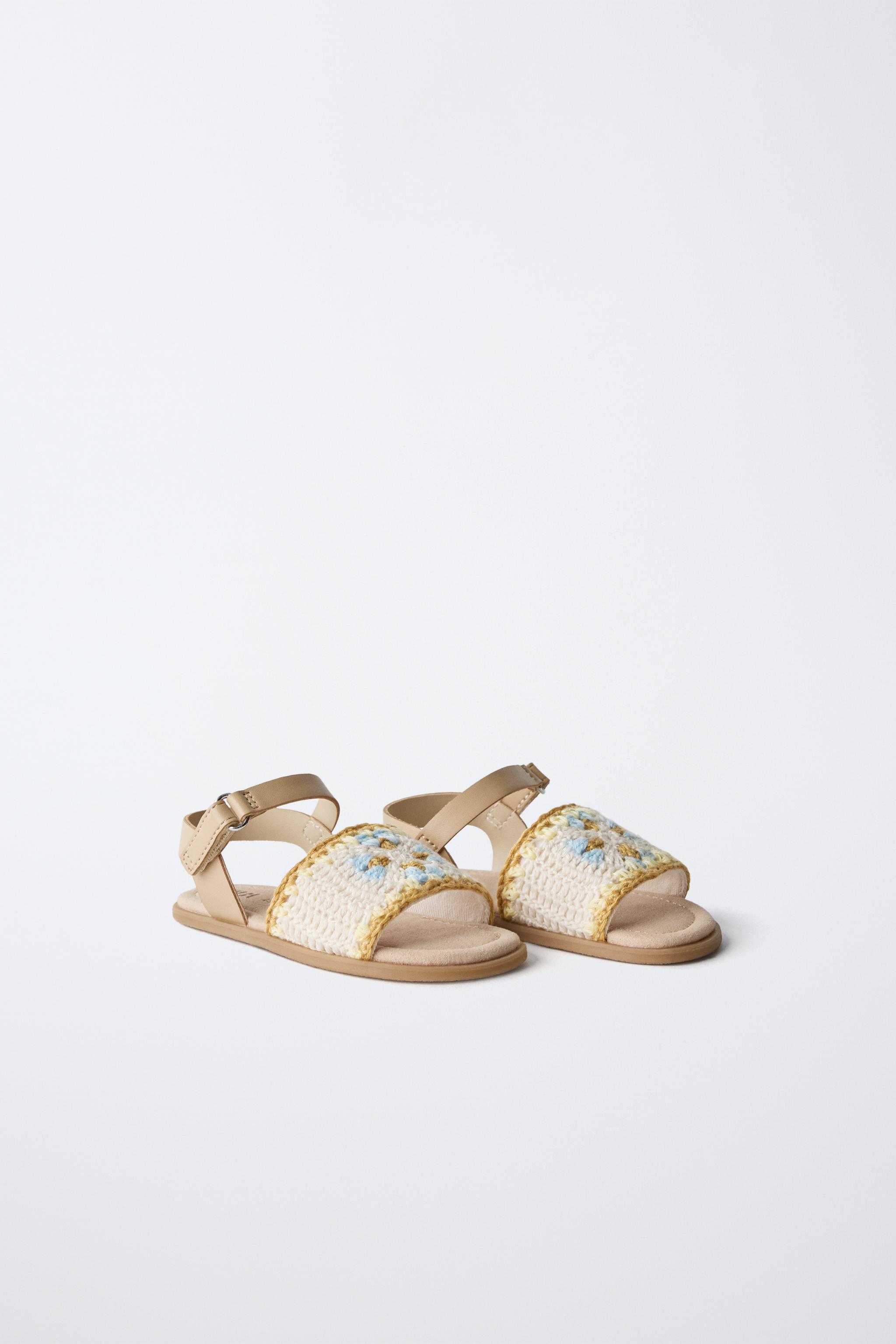 BAREFOOT CROCHETED SANDALS