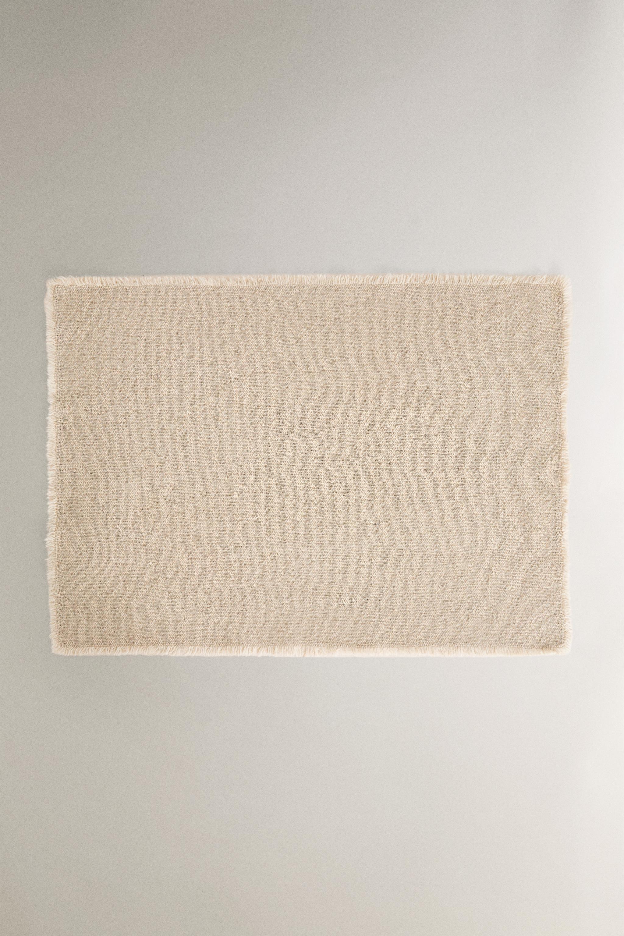 RUSTIC LINEN PLACEMAT