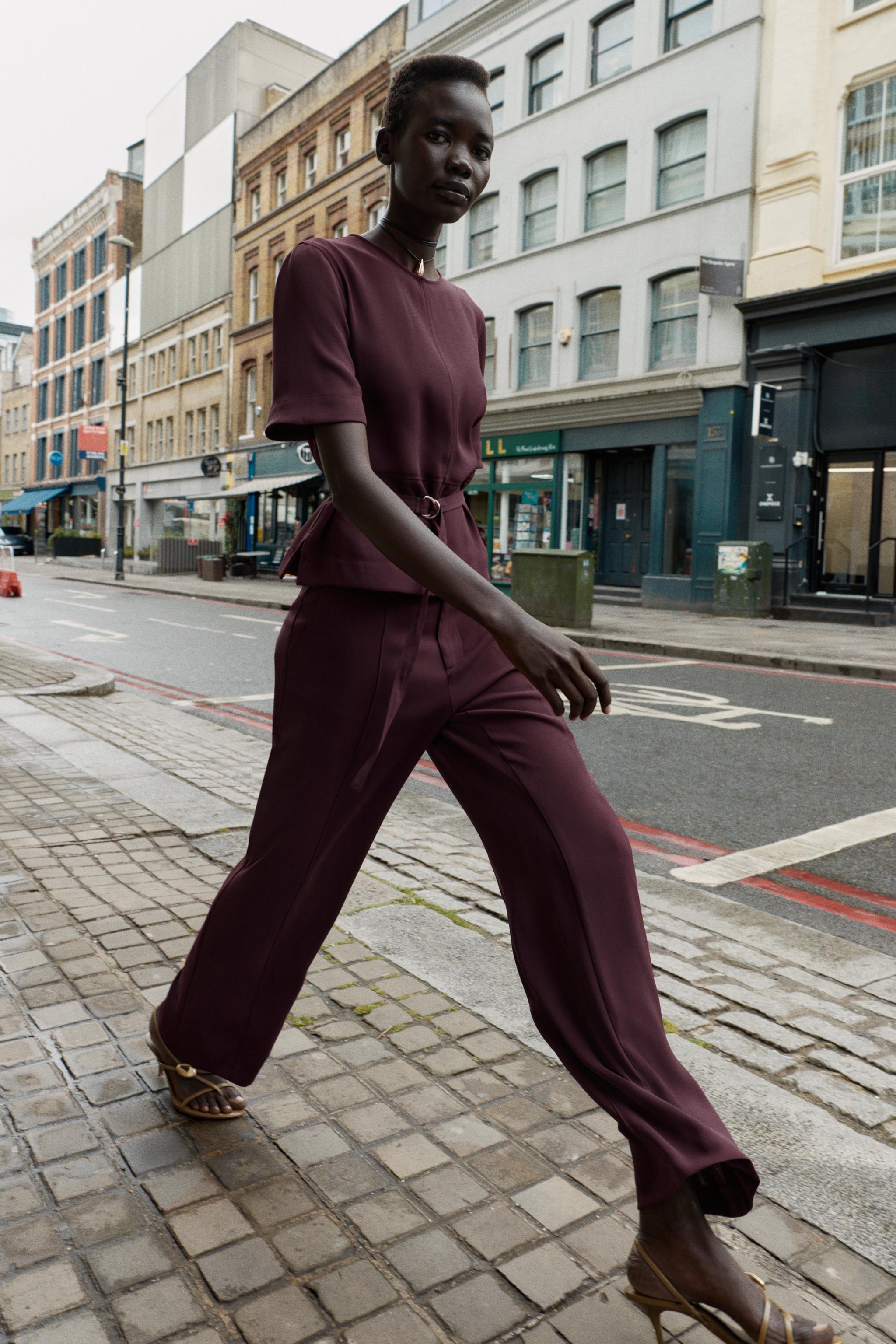 SEAMED STRAIGHT LEG PANTS