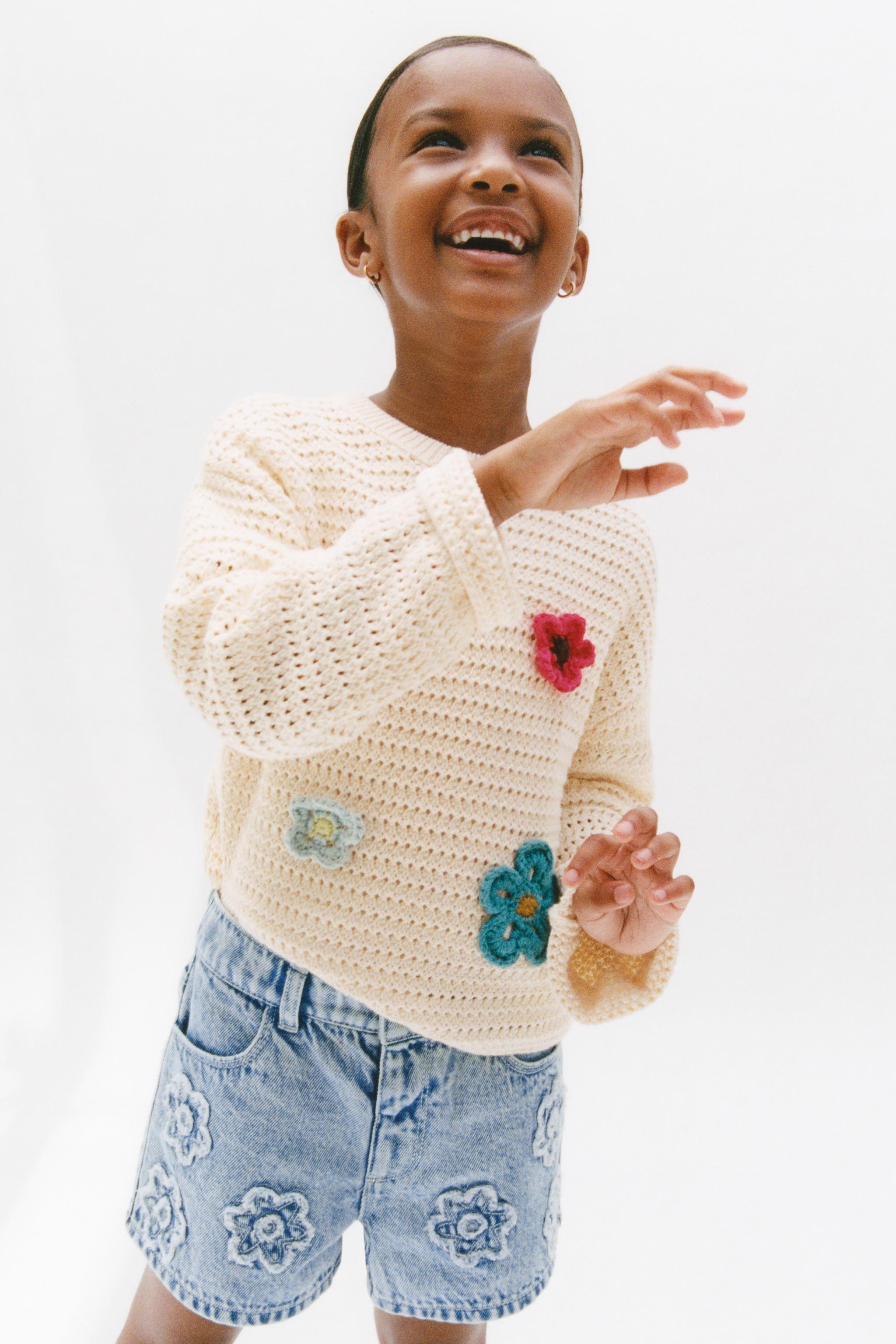 FLORAL KNIT SWEATER