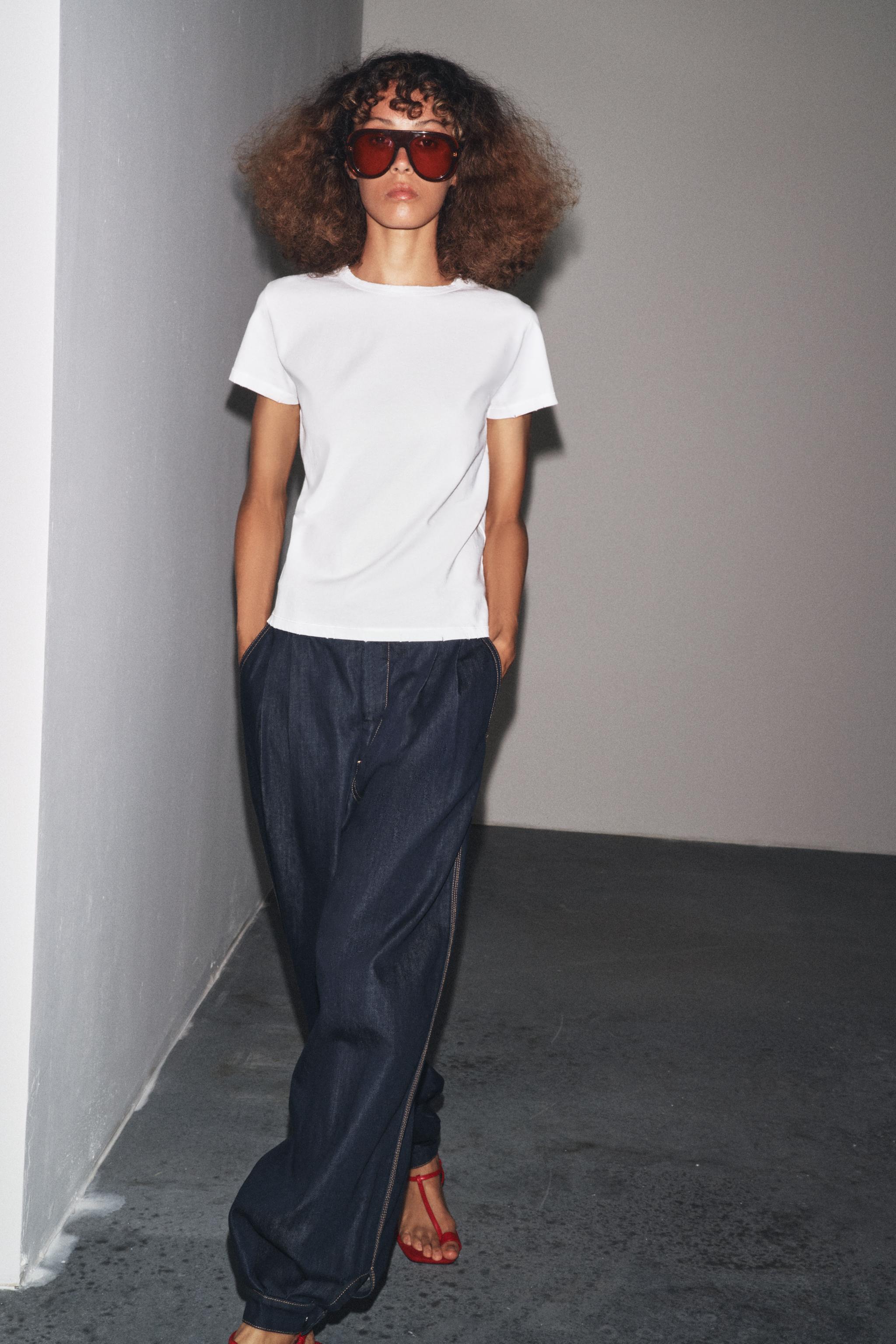 REGULAR RIPPED T-SHIRT