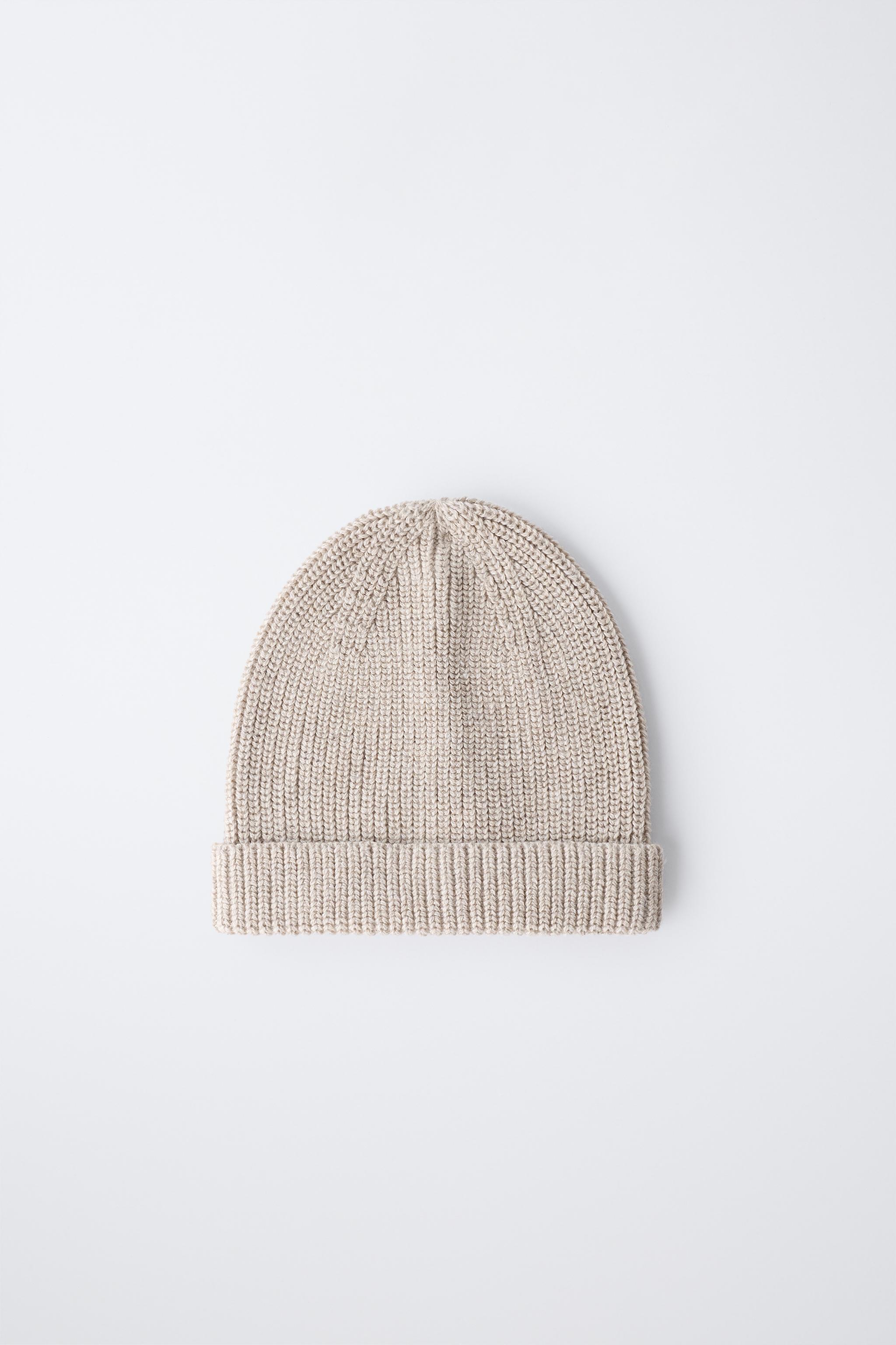 PEARL KNIT HAT