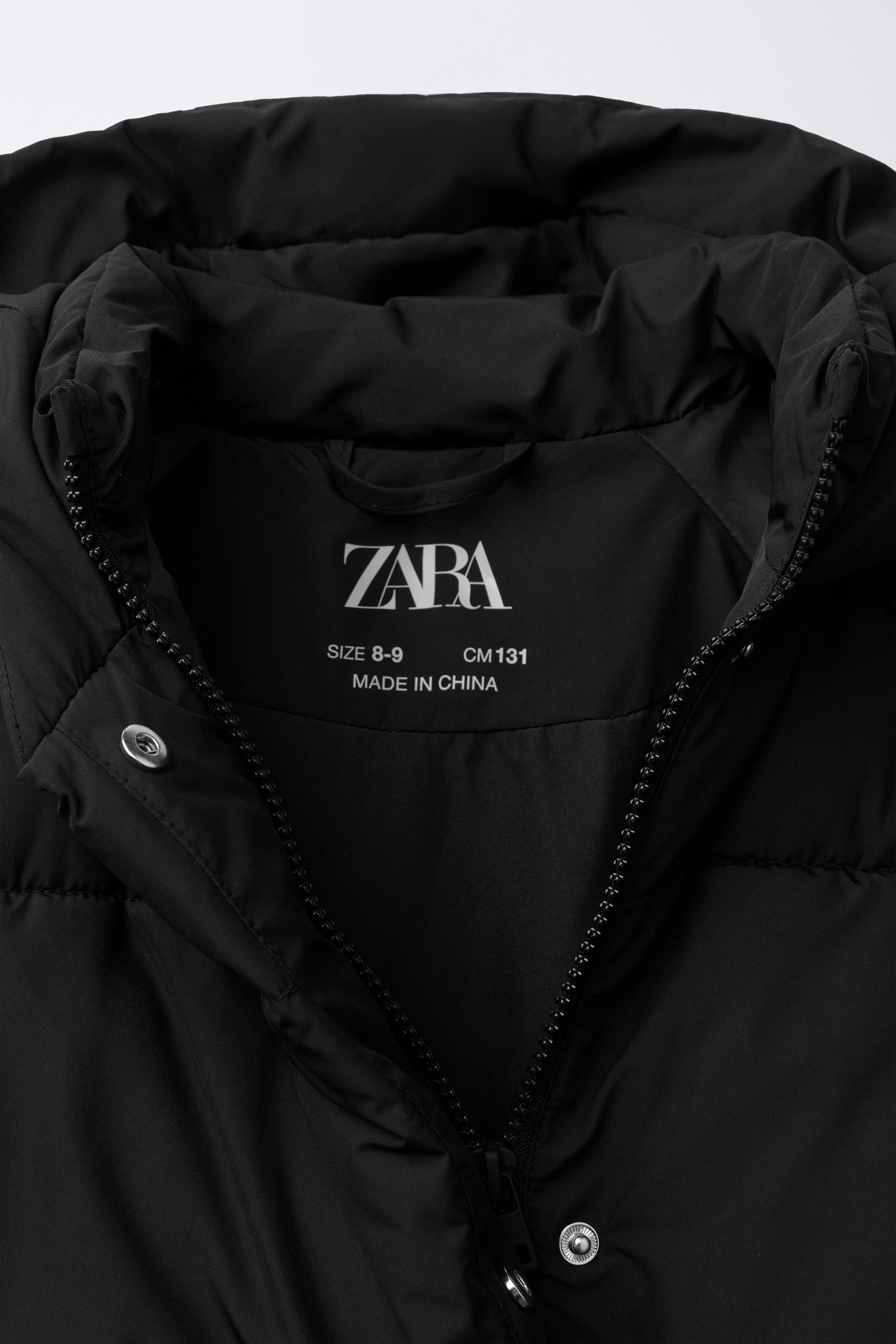 HOODED PUFFER JACKET